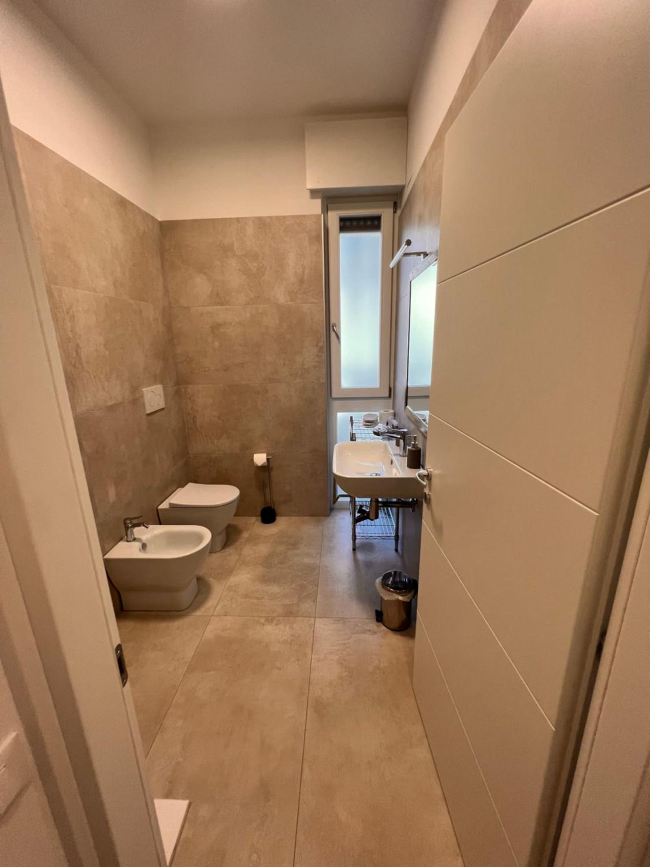One-Bedroom Apartment - Photo 14