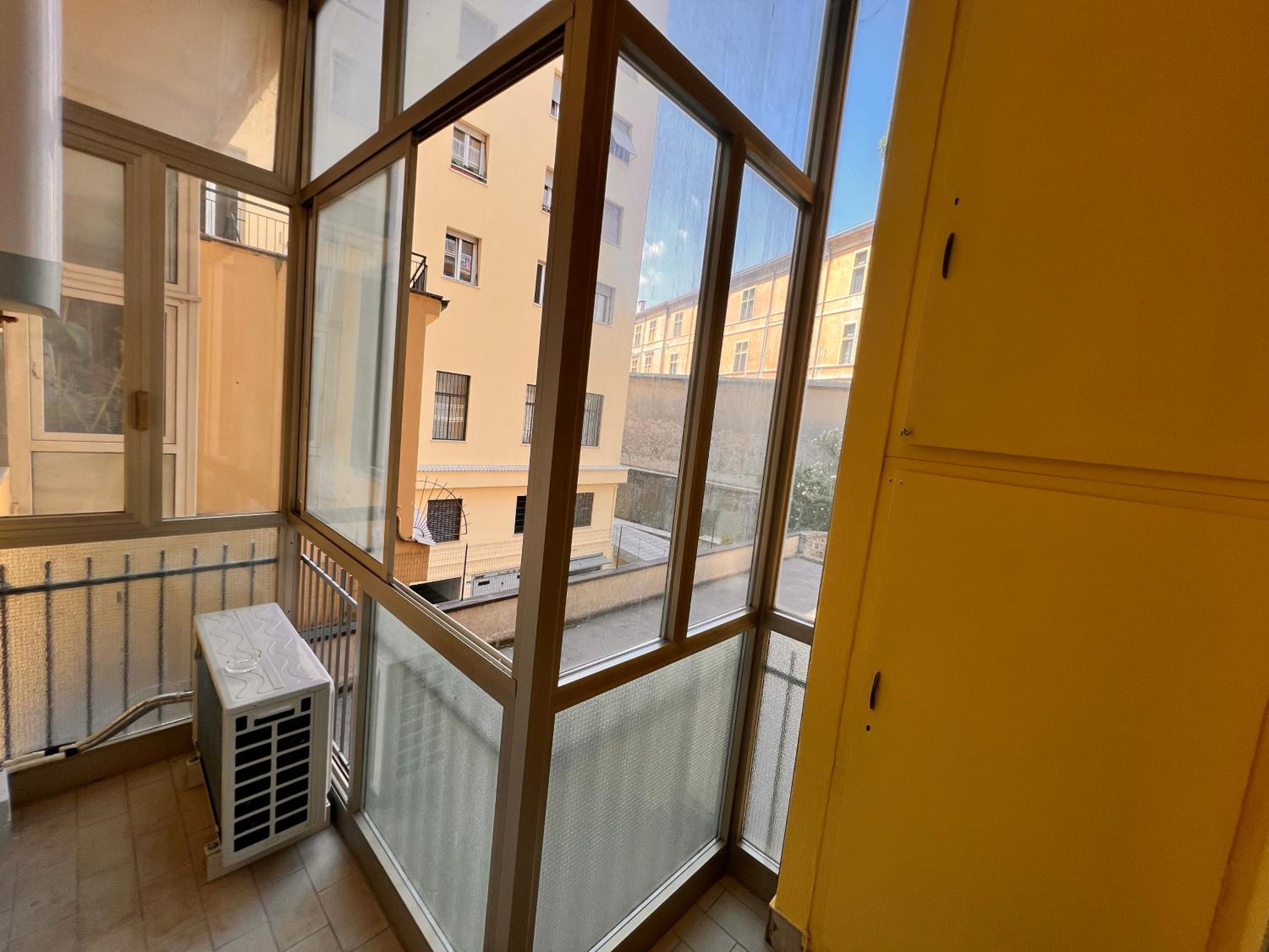One-Bedroom Apartment - Photo 20