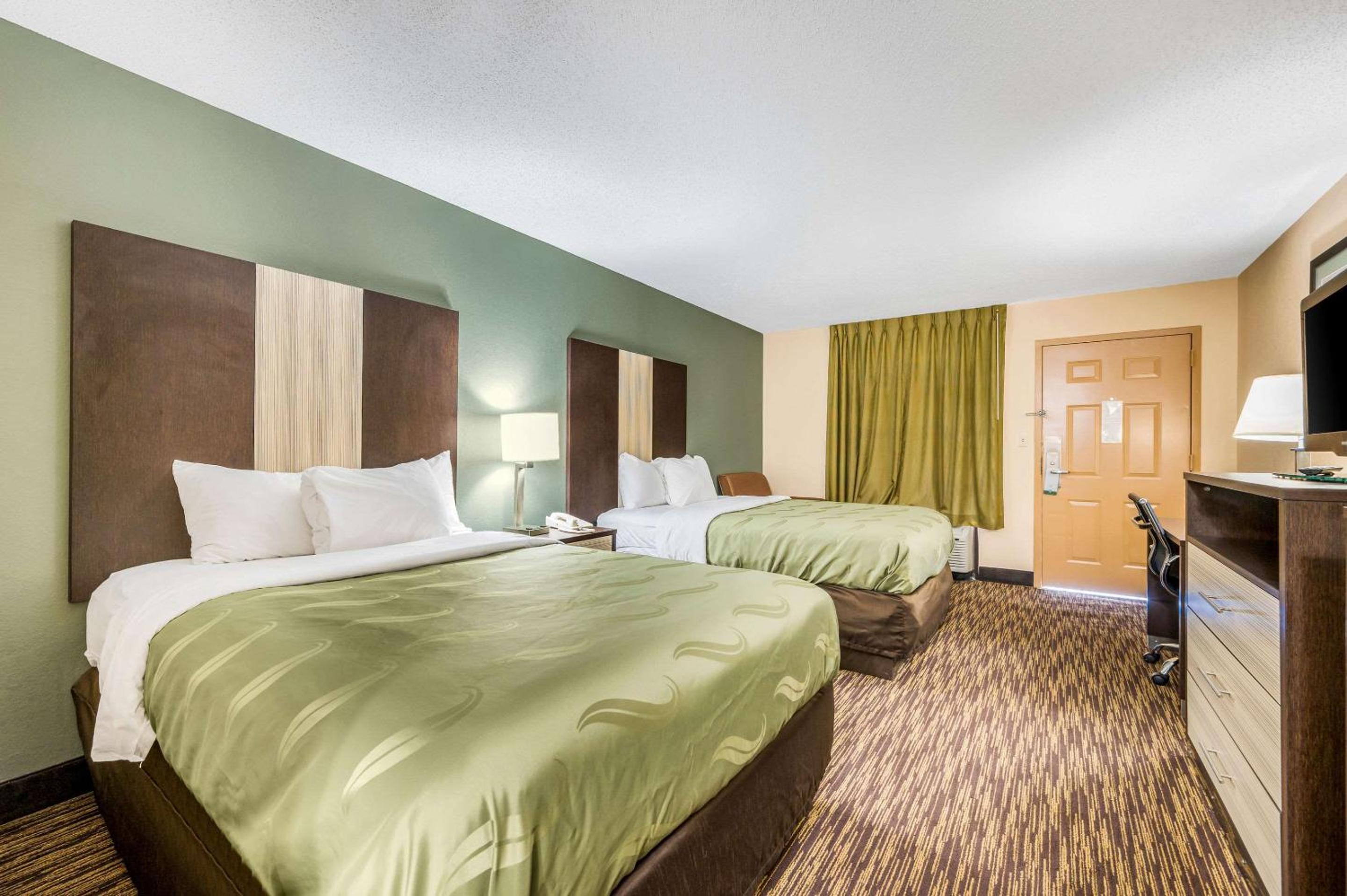 Double Room with Two Double Beds - Ground Floor -Non-Smoking photo 1