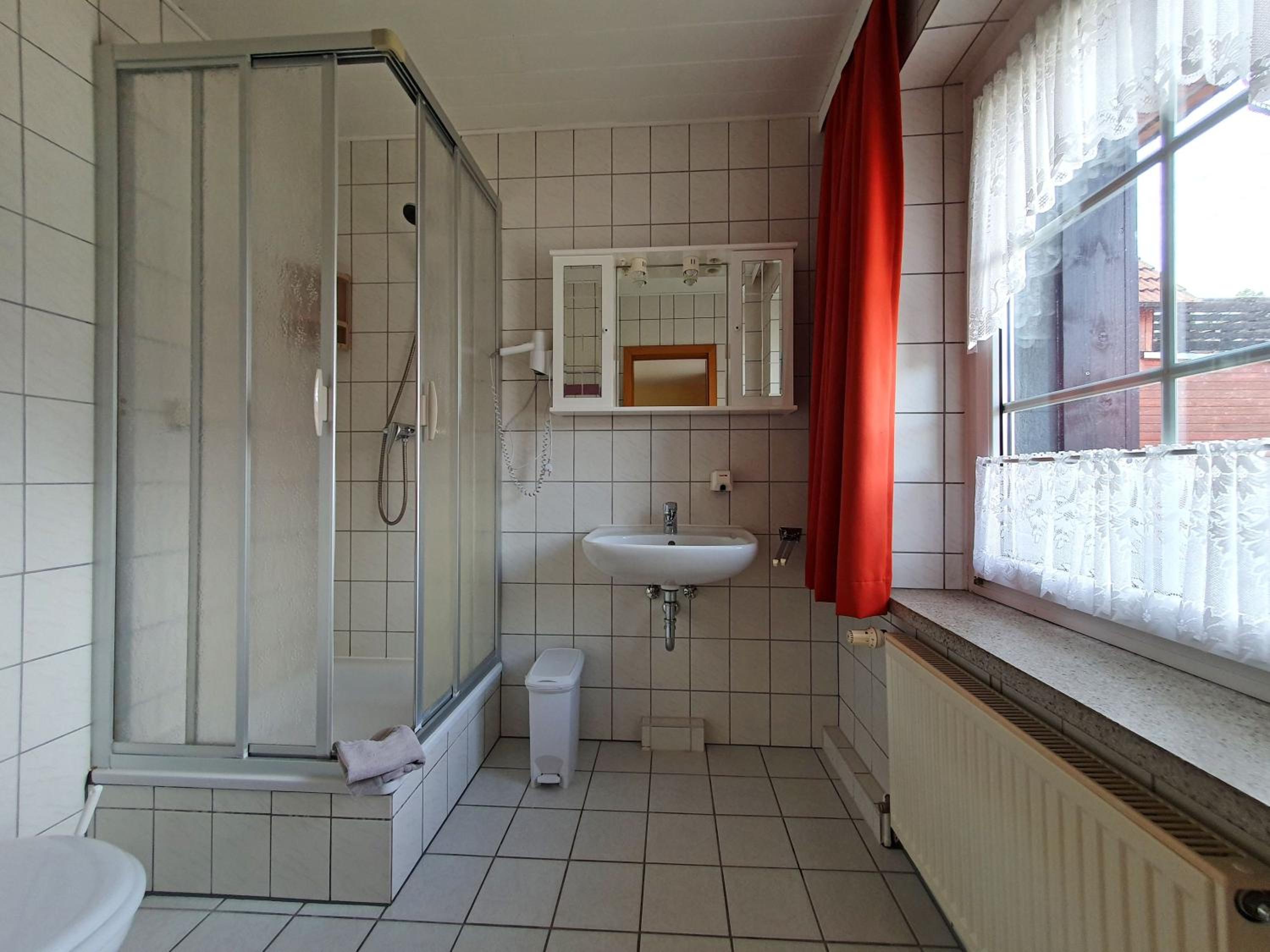 Double Room with Private Bathroom photo 3