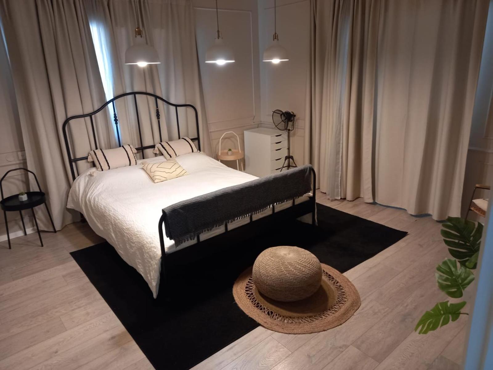 Two-Bedroom House - Photo 15