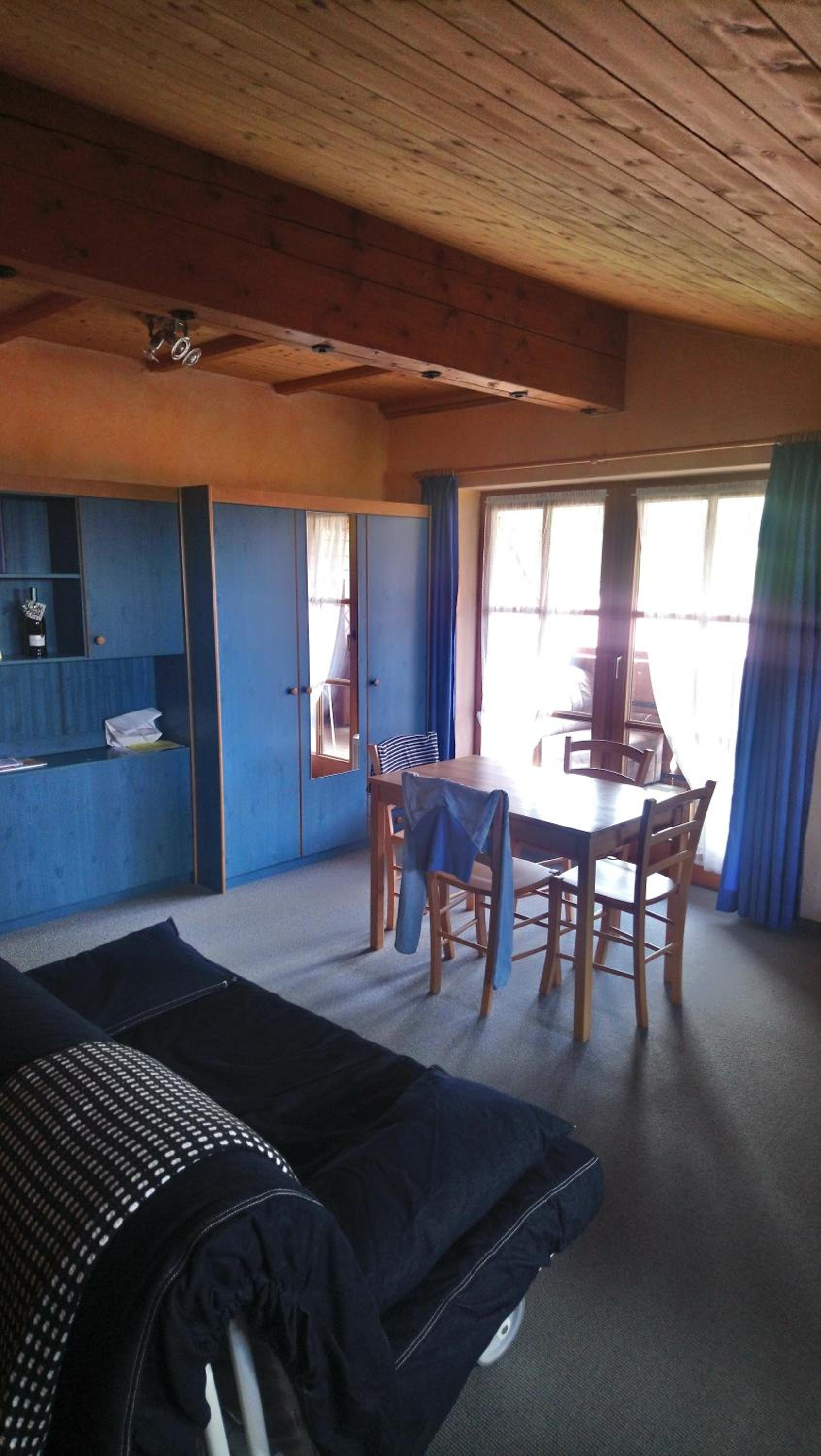 Apartment with Balcony photo 1