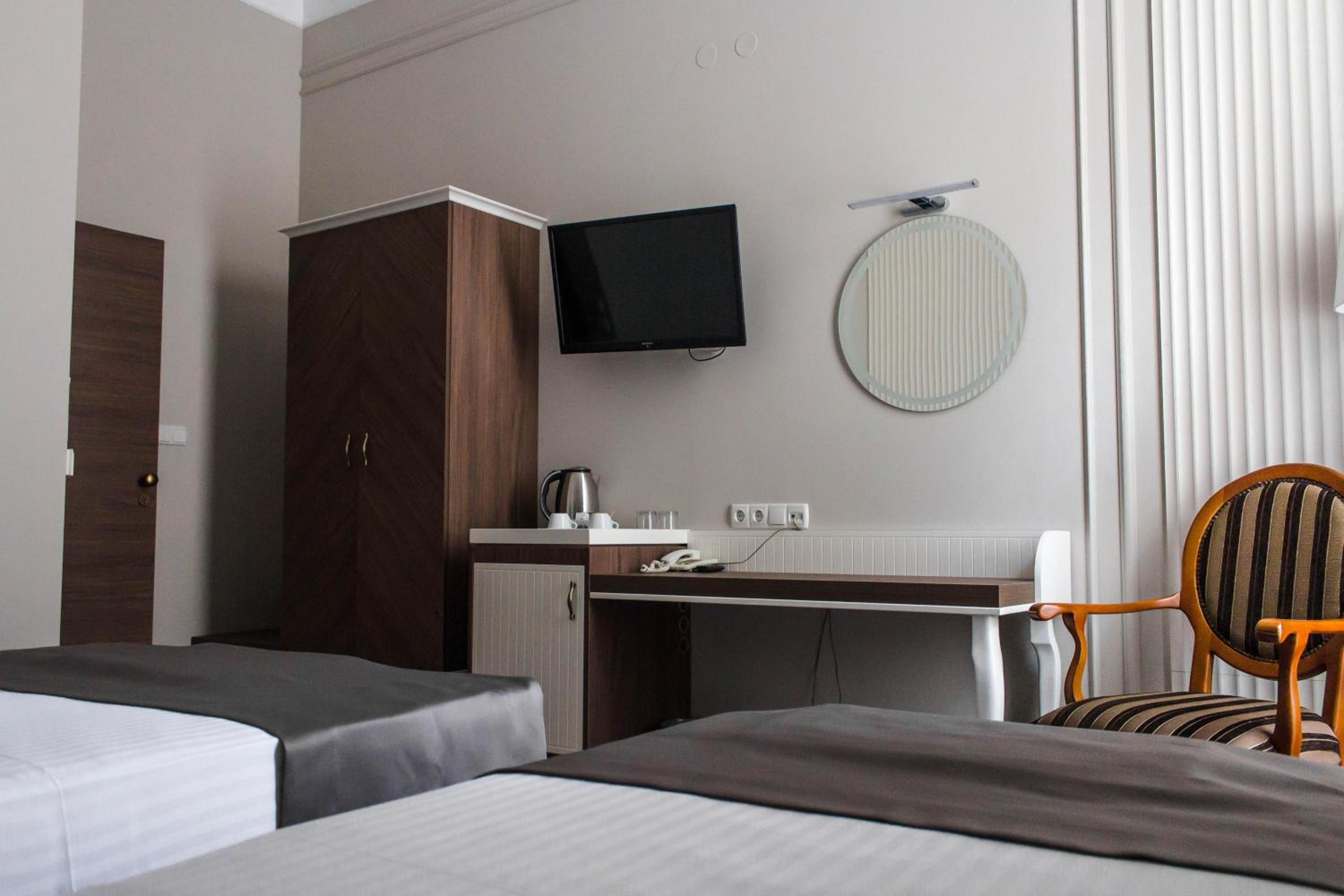 Deluxe Double or Twin Room - Photo 34