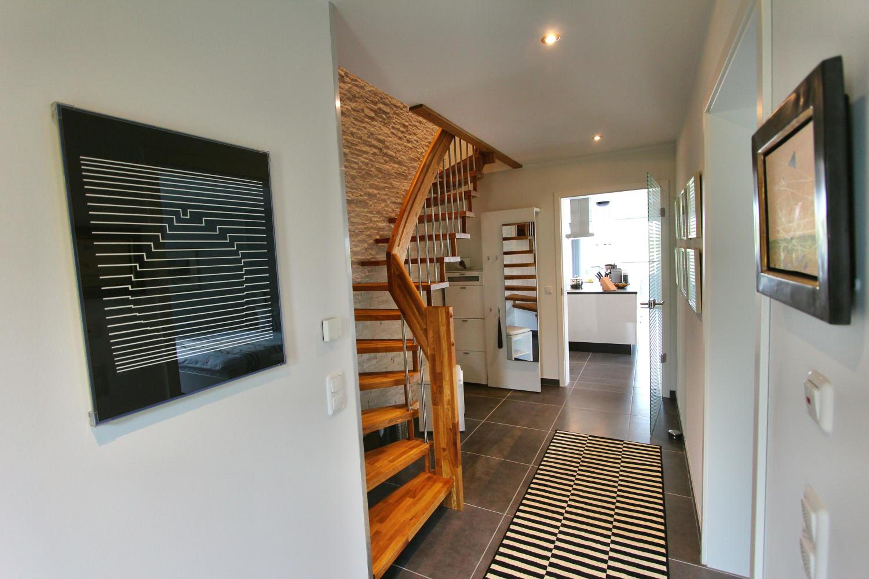 Three-Bedroom House photo 1