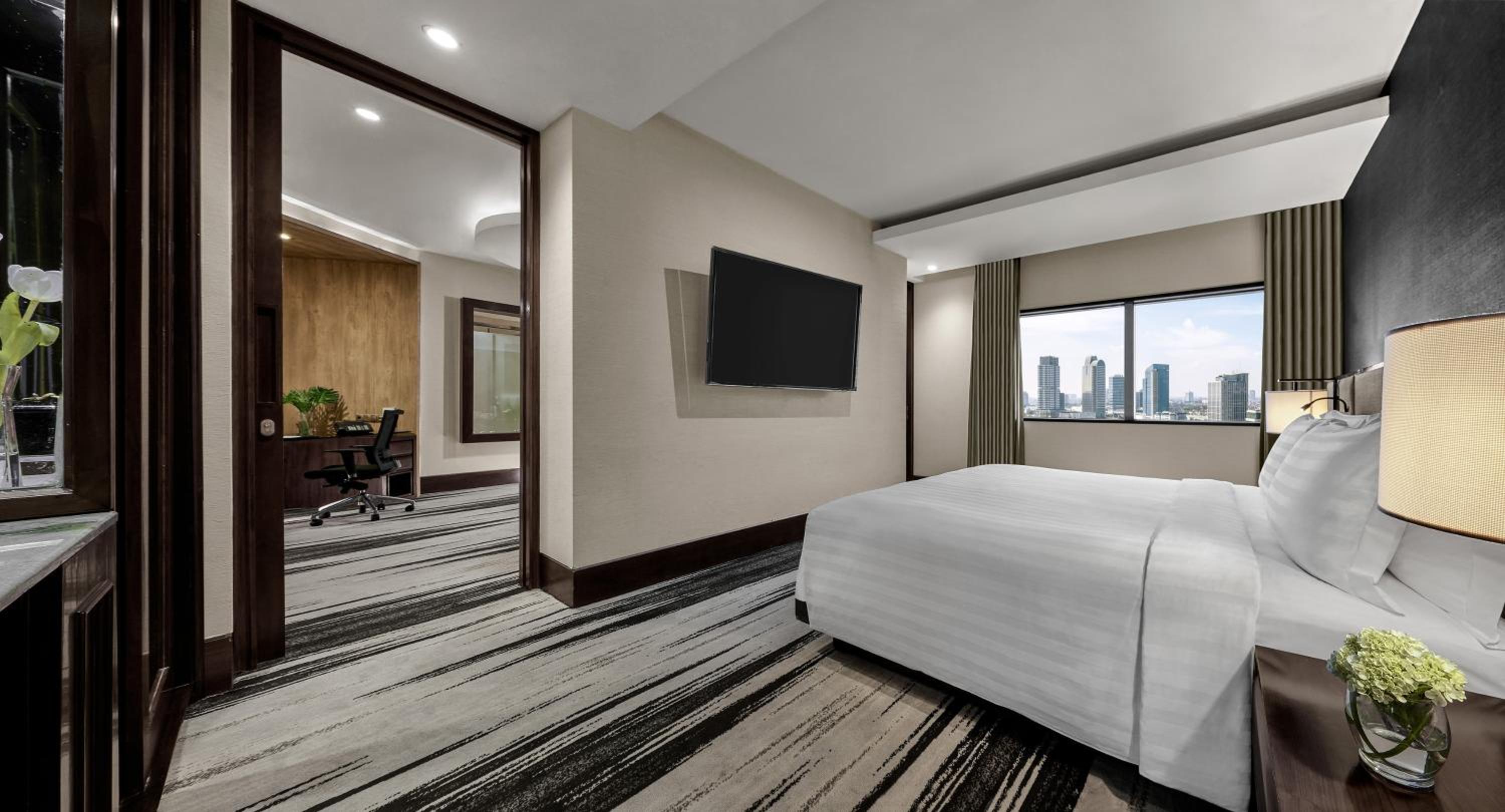 Deluxe Junior Suite Red Level - Photo 6