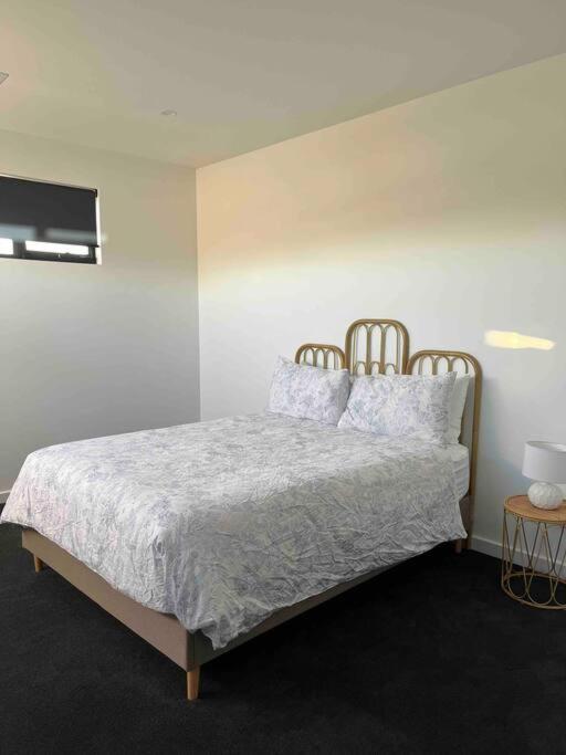 Three-Bedroom Villa photo 1