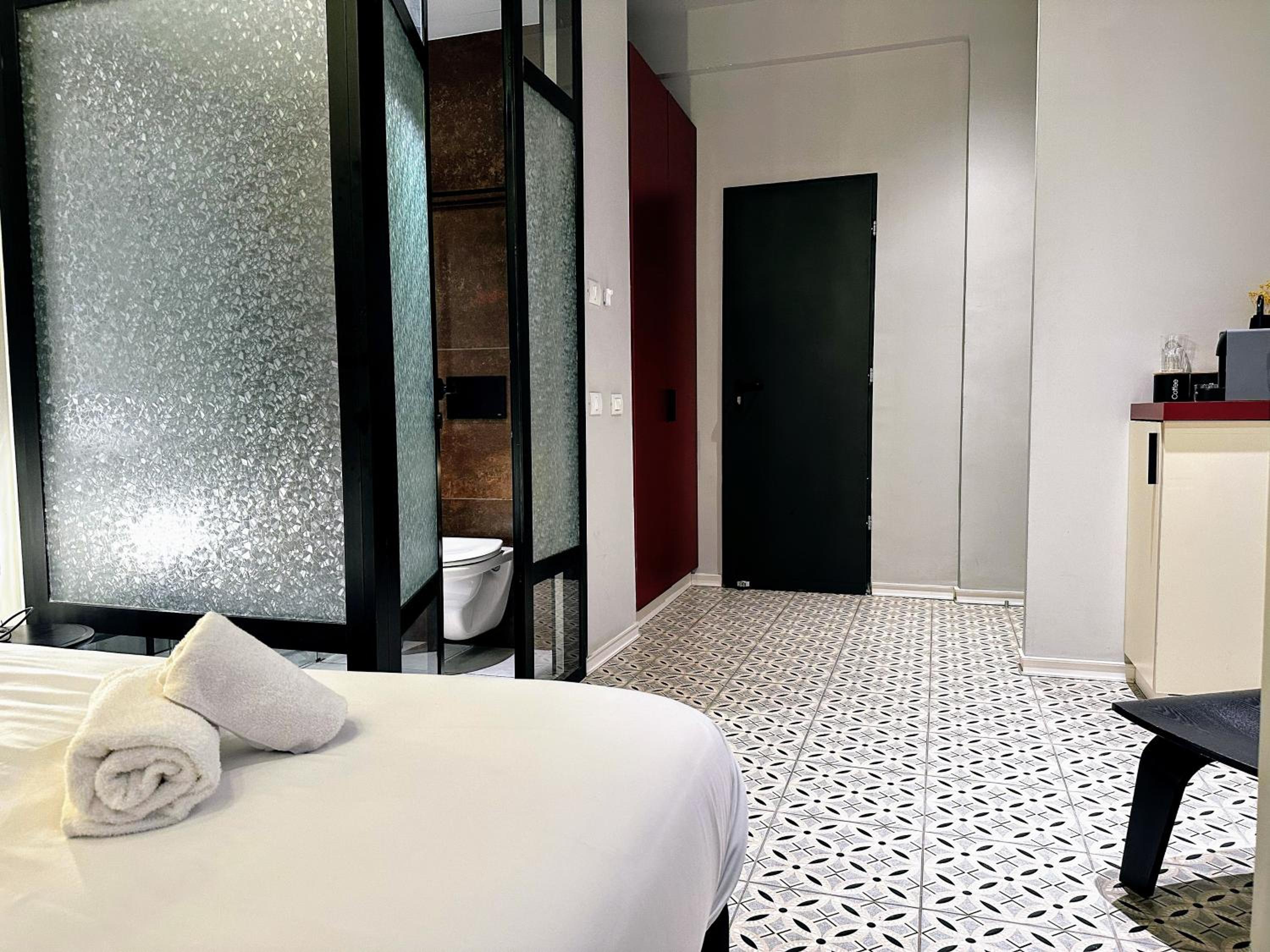 Deluxe Double Room - Photo 2