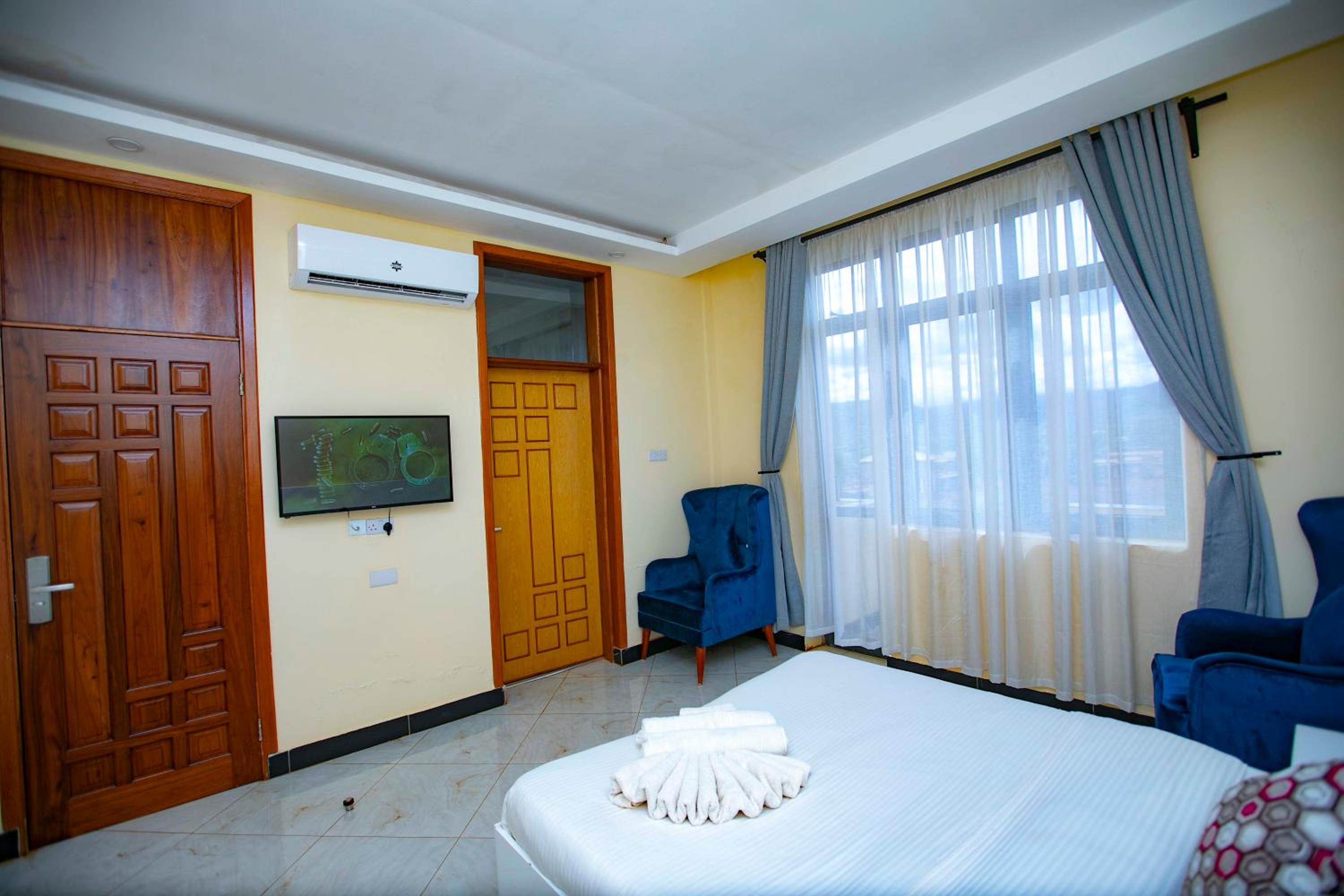 Executive Suite