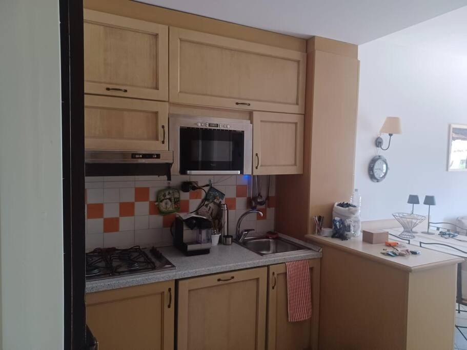 Two-Bedroom House photo 3