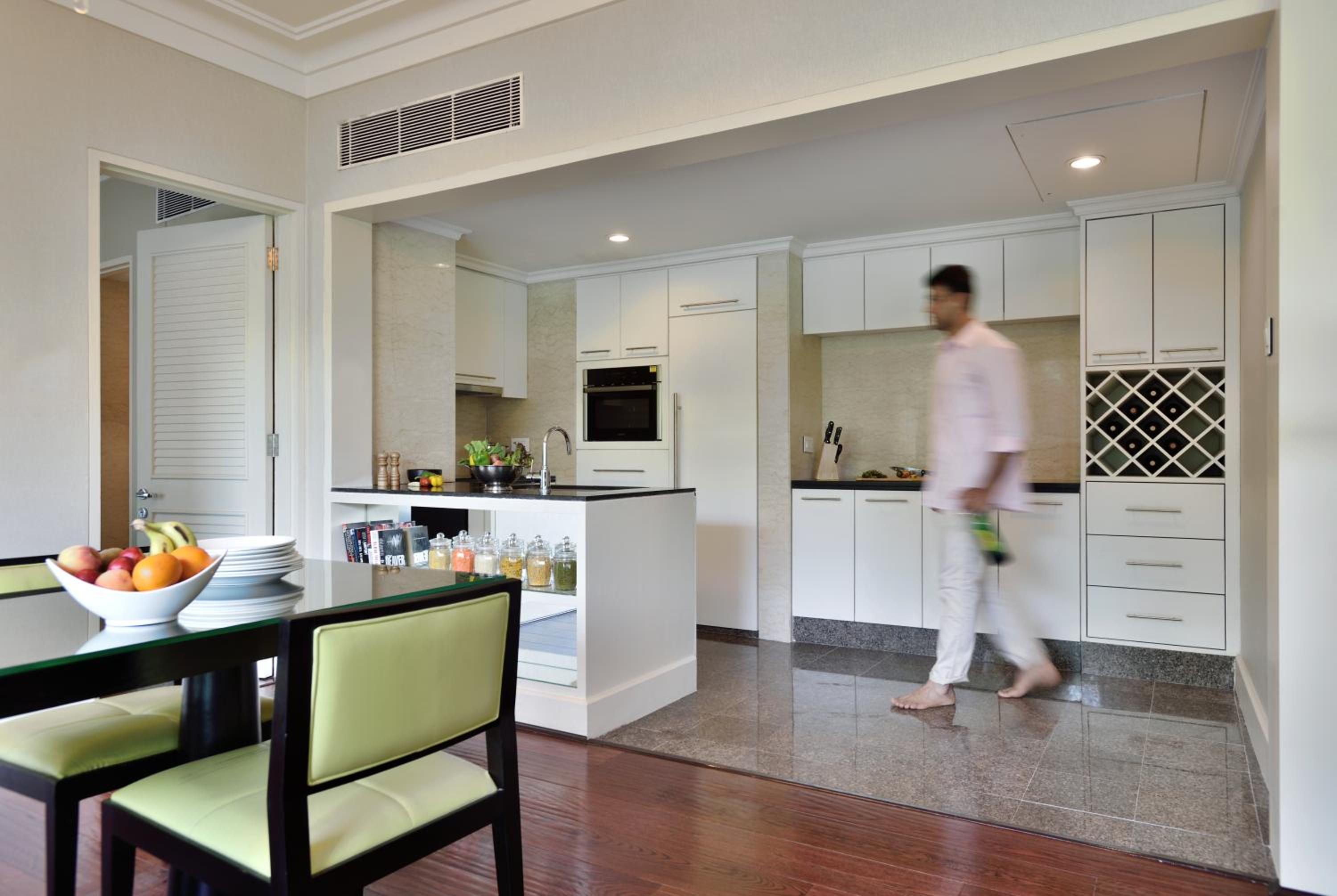 Two-Bedroom Apartment - Photo 13