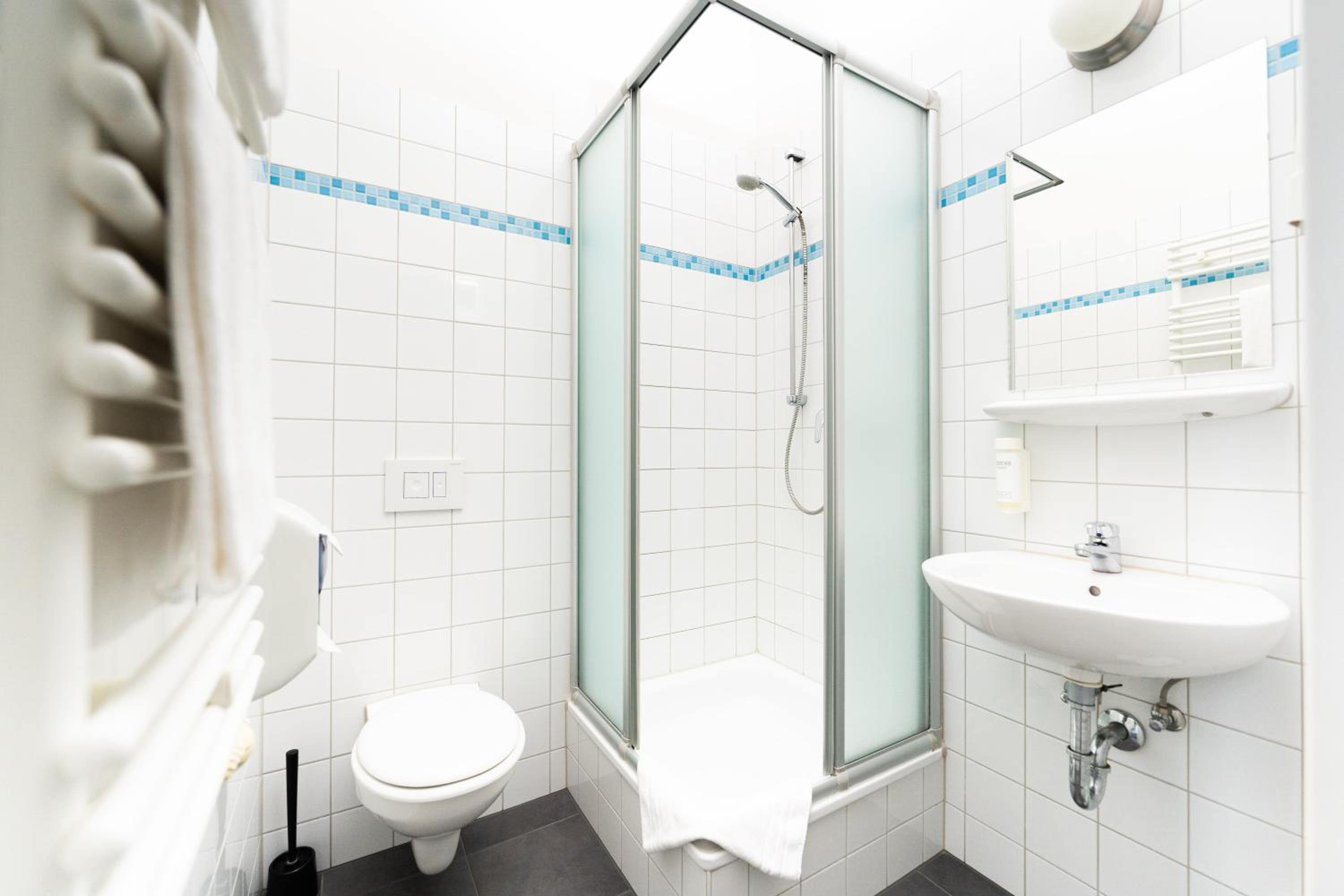 Single Room photo 2