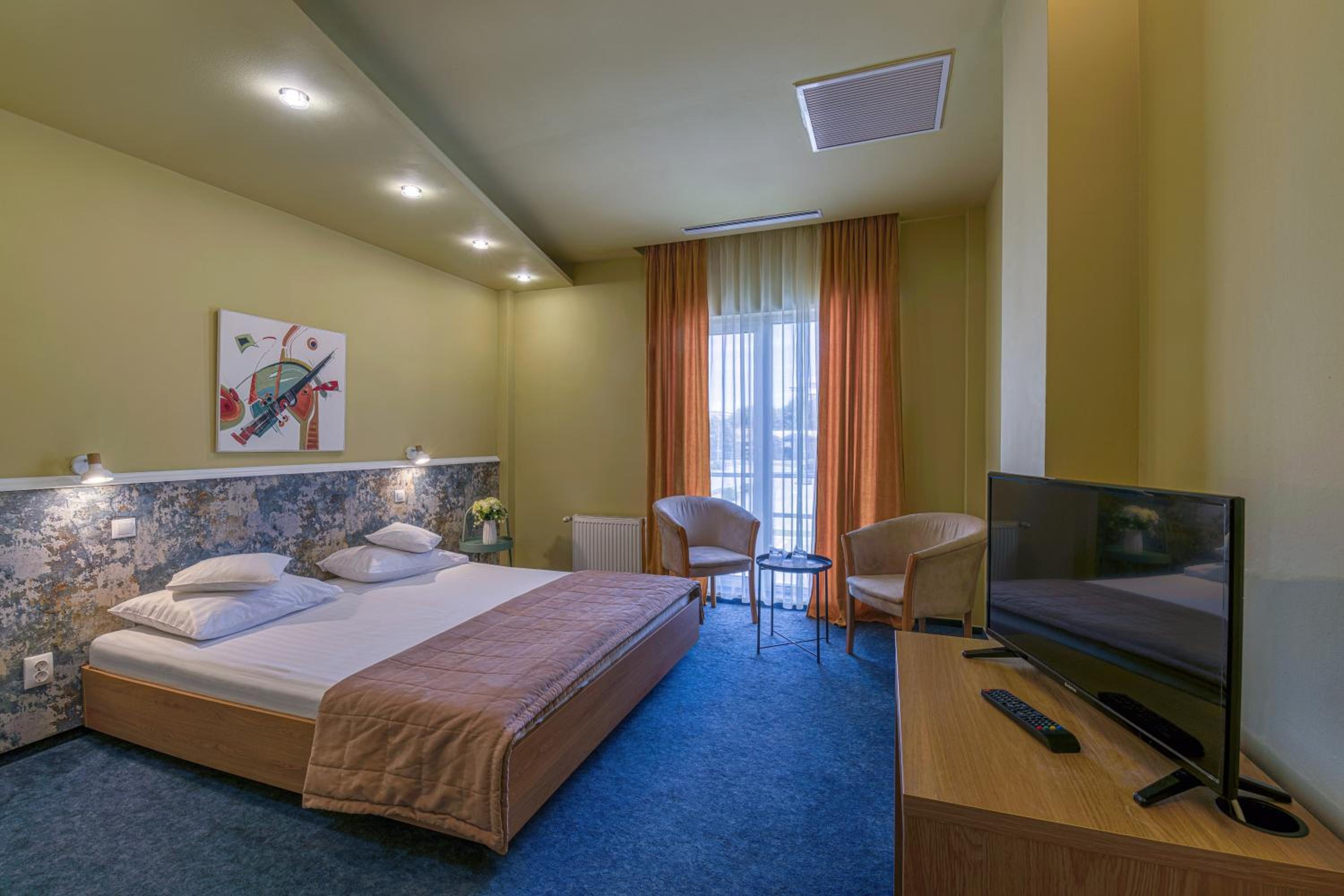 Superior King or Twin Room