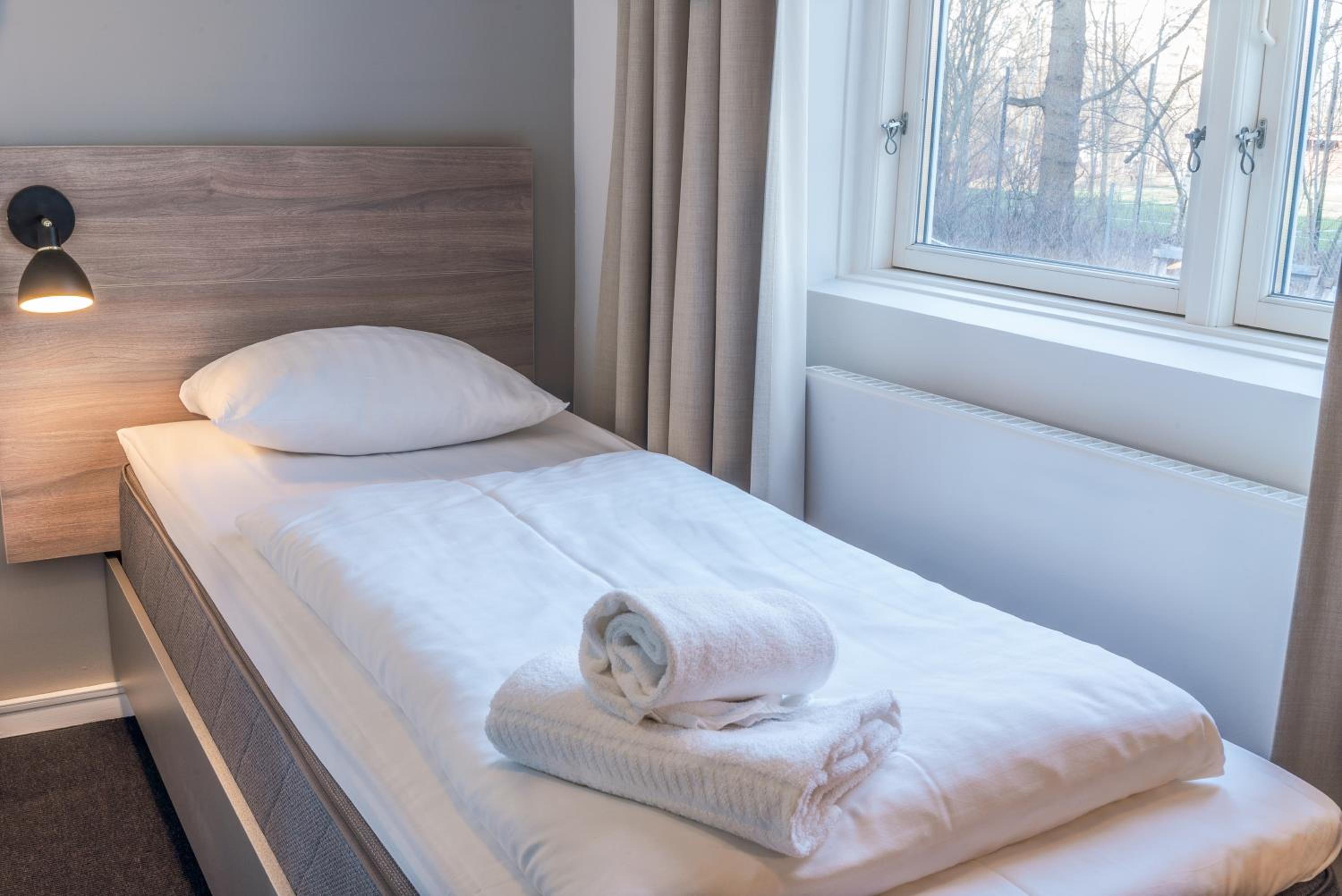 Economy Single Room