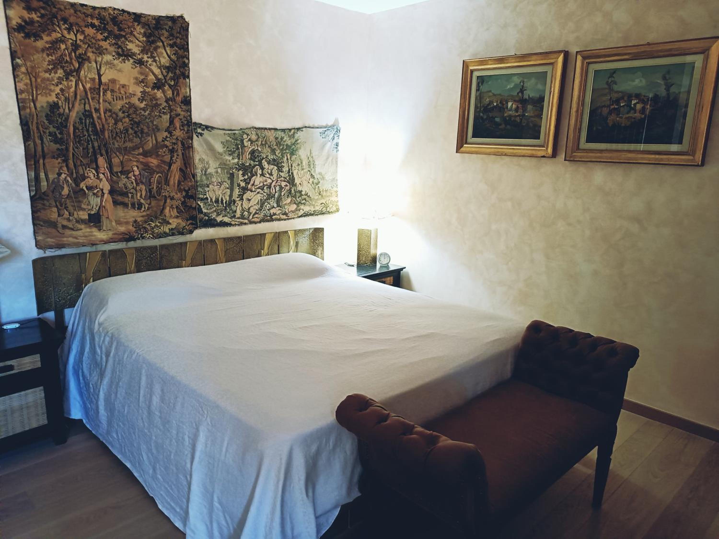 Double Room With Private External Bathroom photo 1