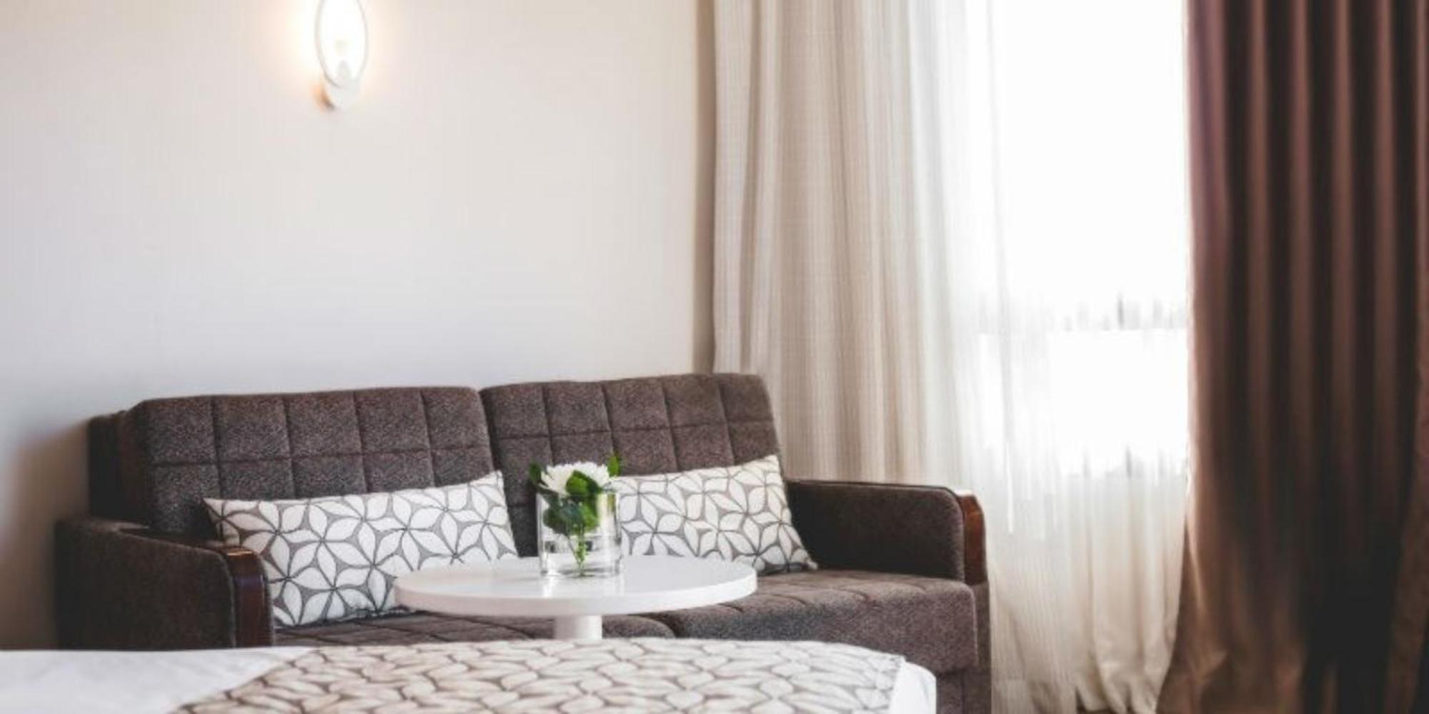 Triple Hadar Room with Small Balcony photo 2