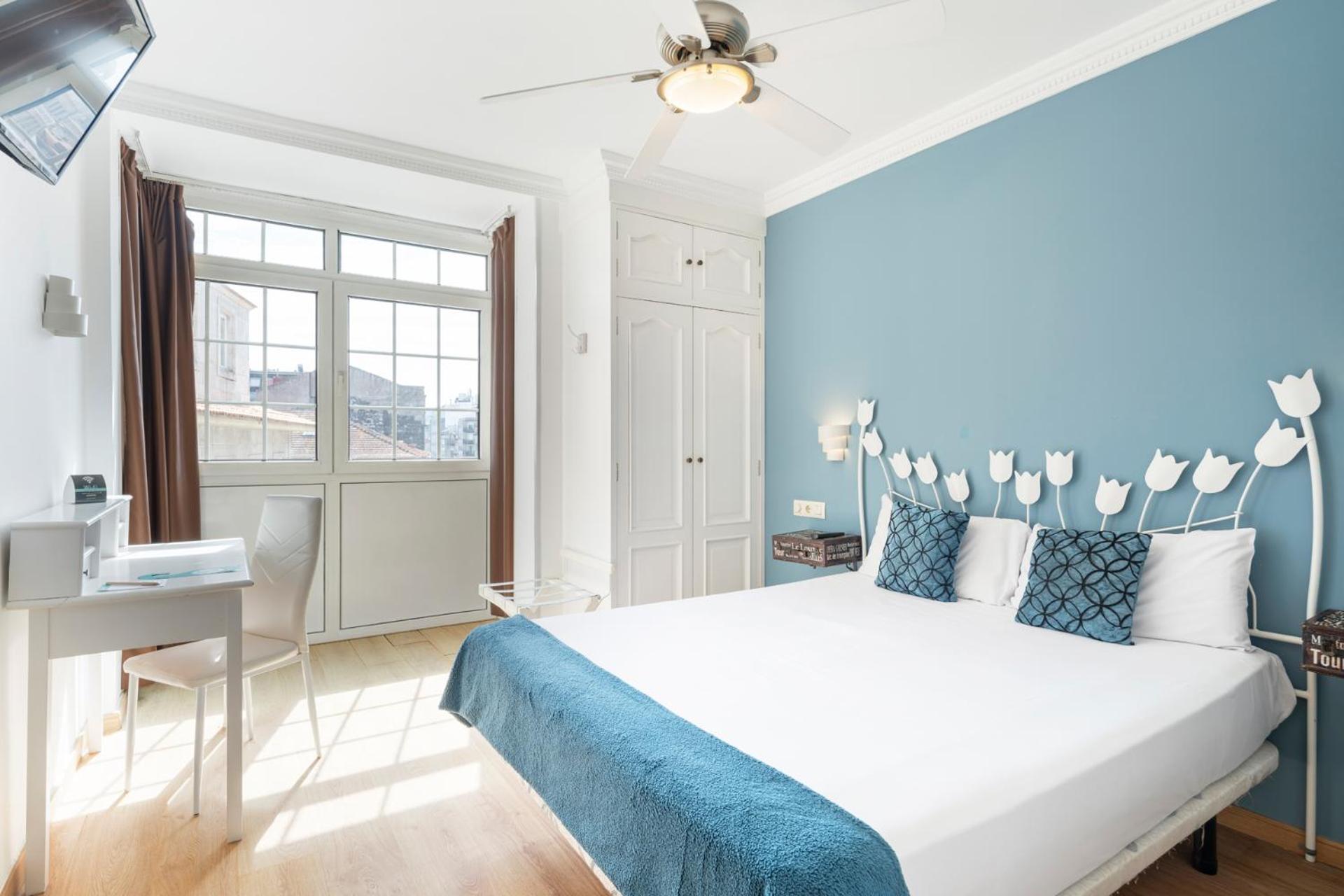 Standard Double or Twin Room photo 3