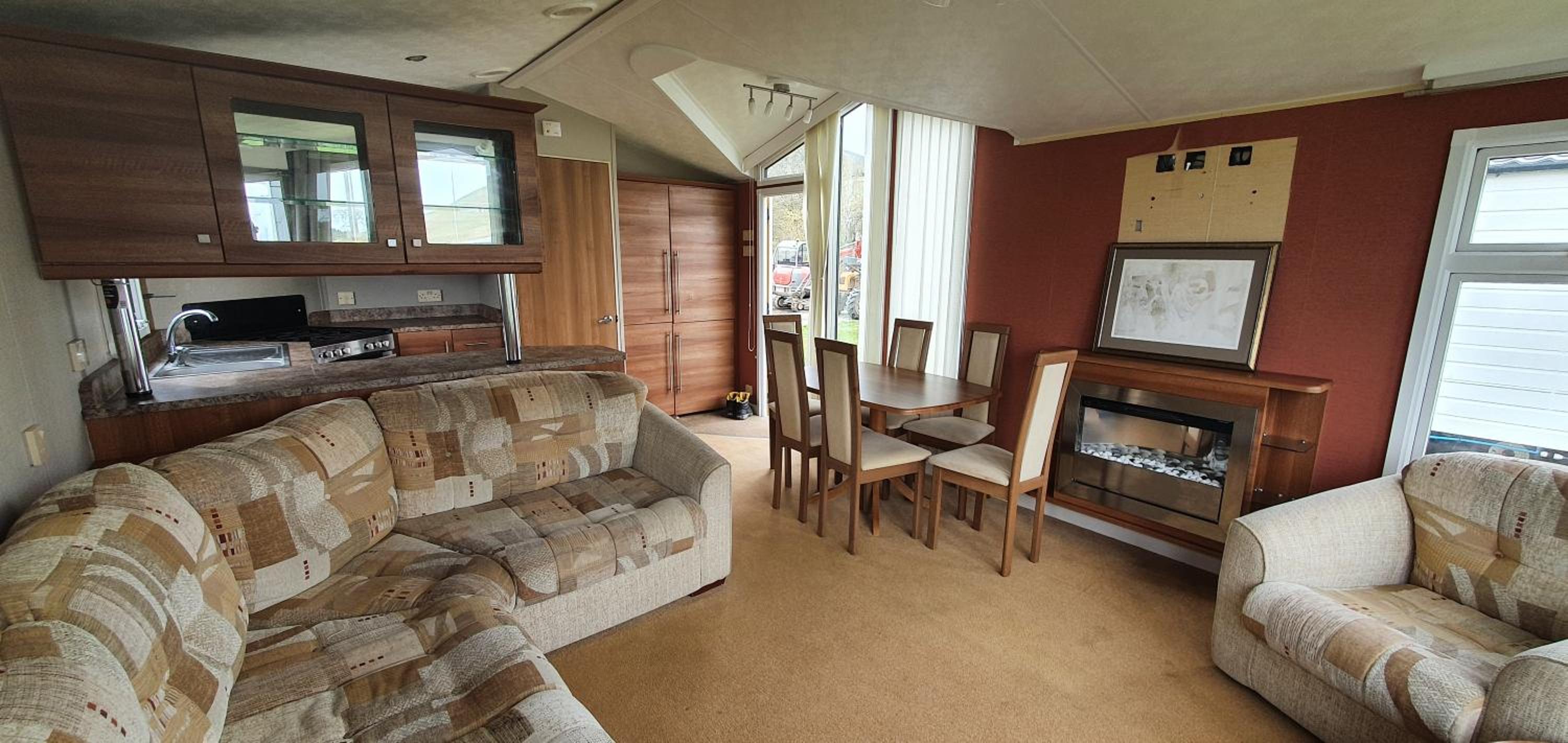 Three-Bedroom Holiday Home NO DOGS ALLOWED photo 2