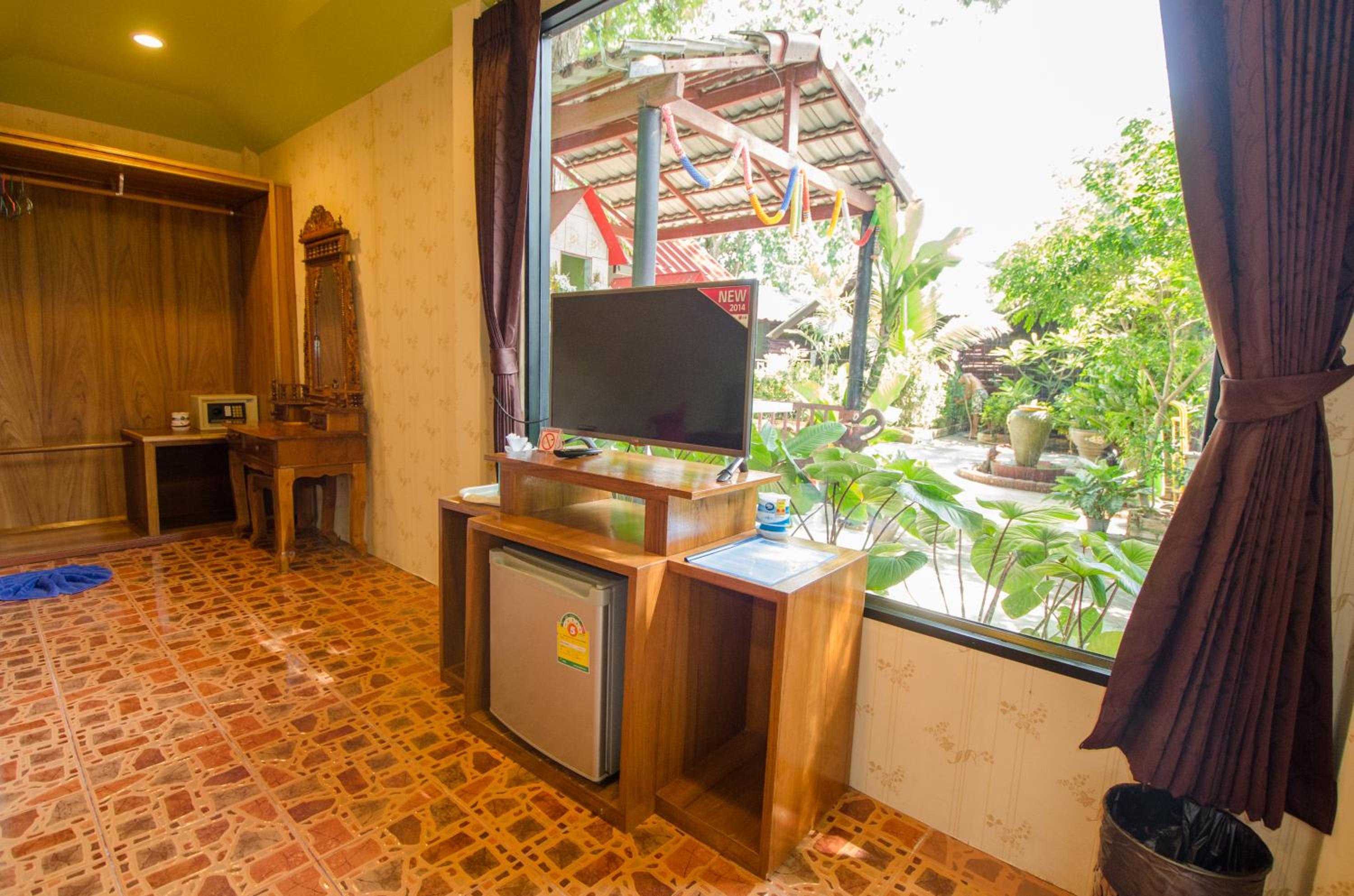 Family Bungalow photo 2