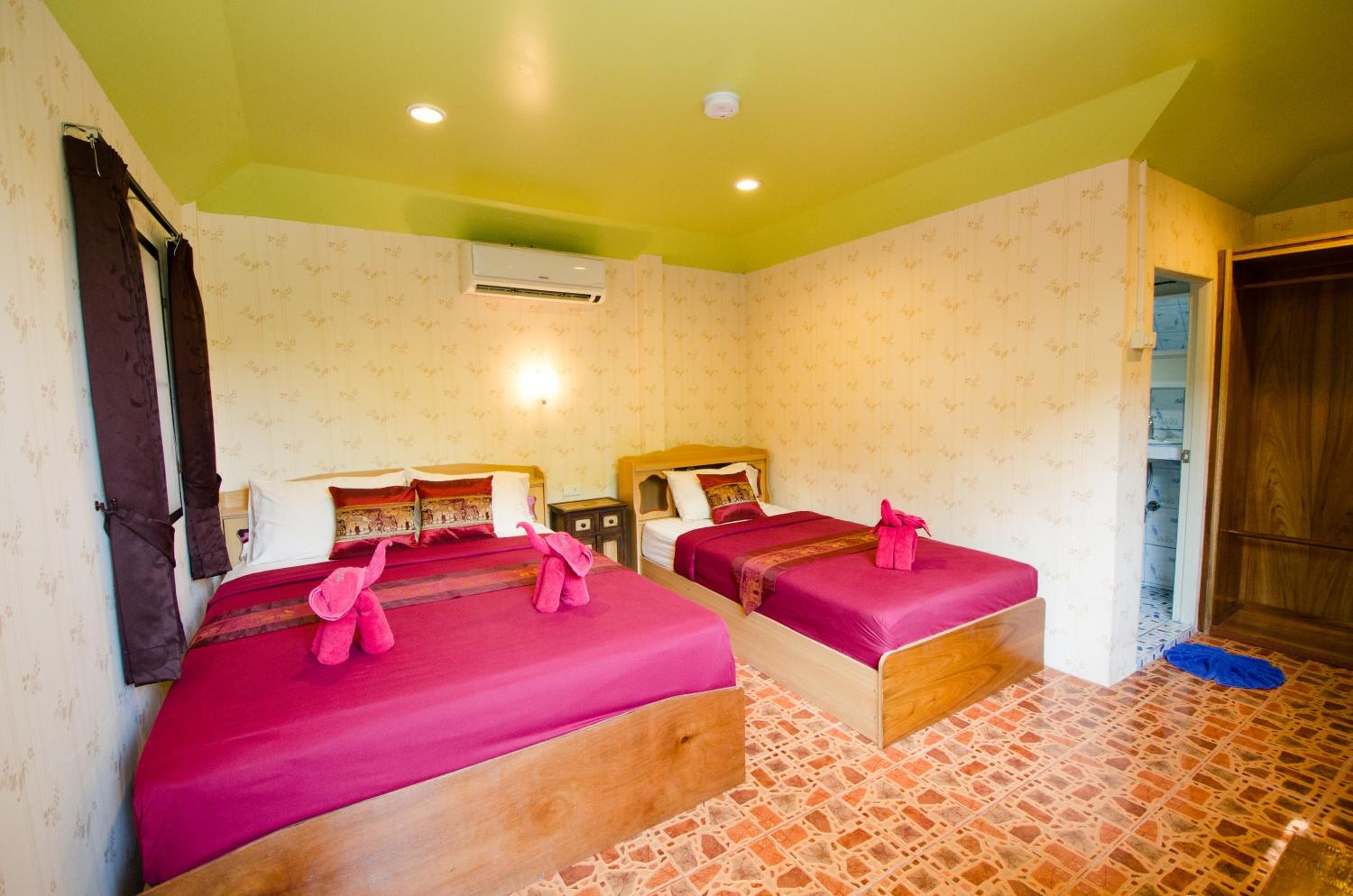 Family Bungalow photo 1