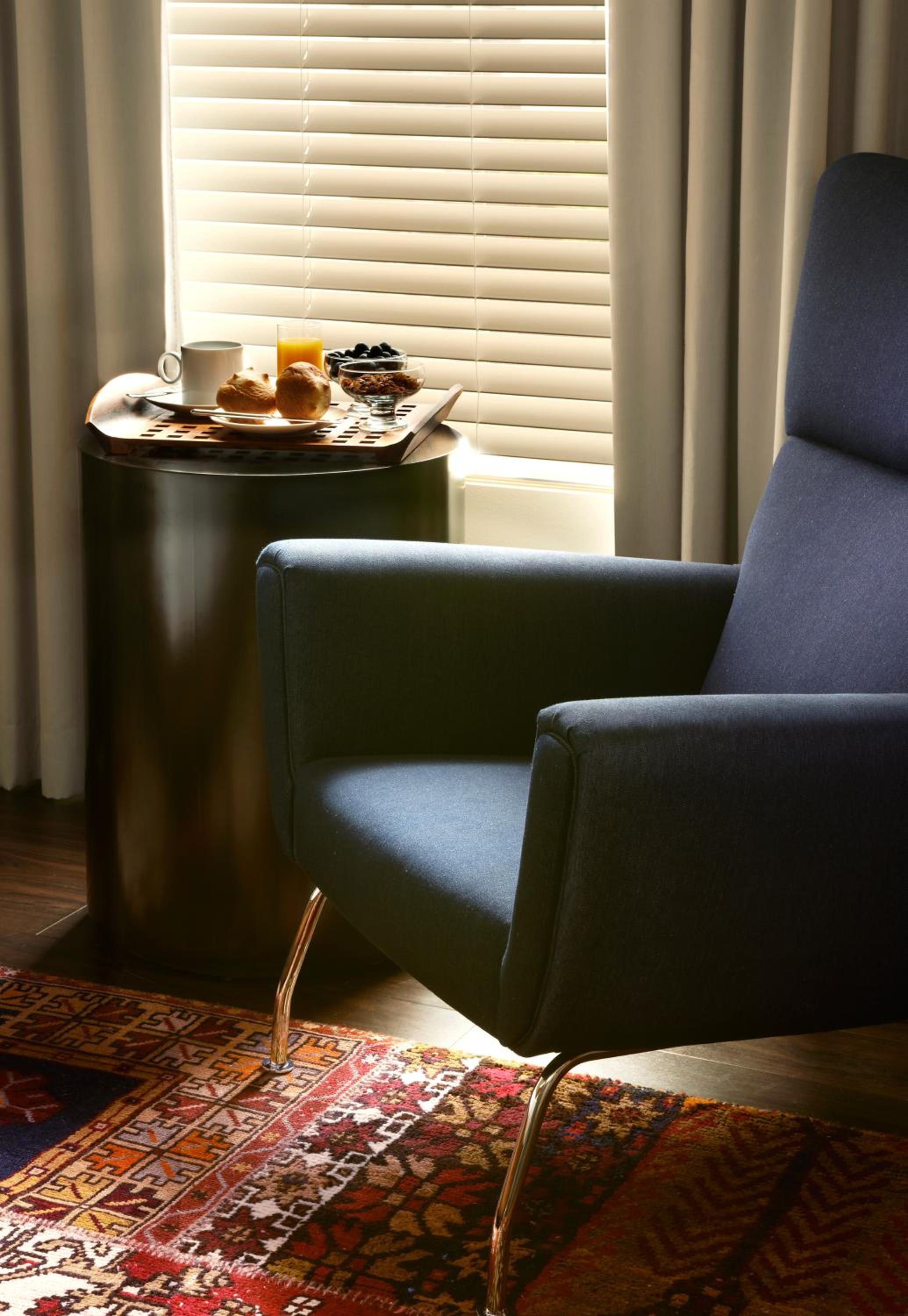 Superior King Room - Photo 5