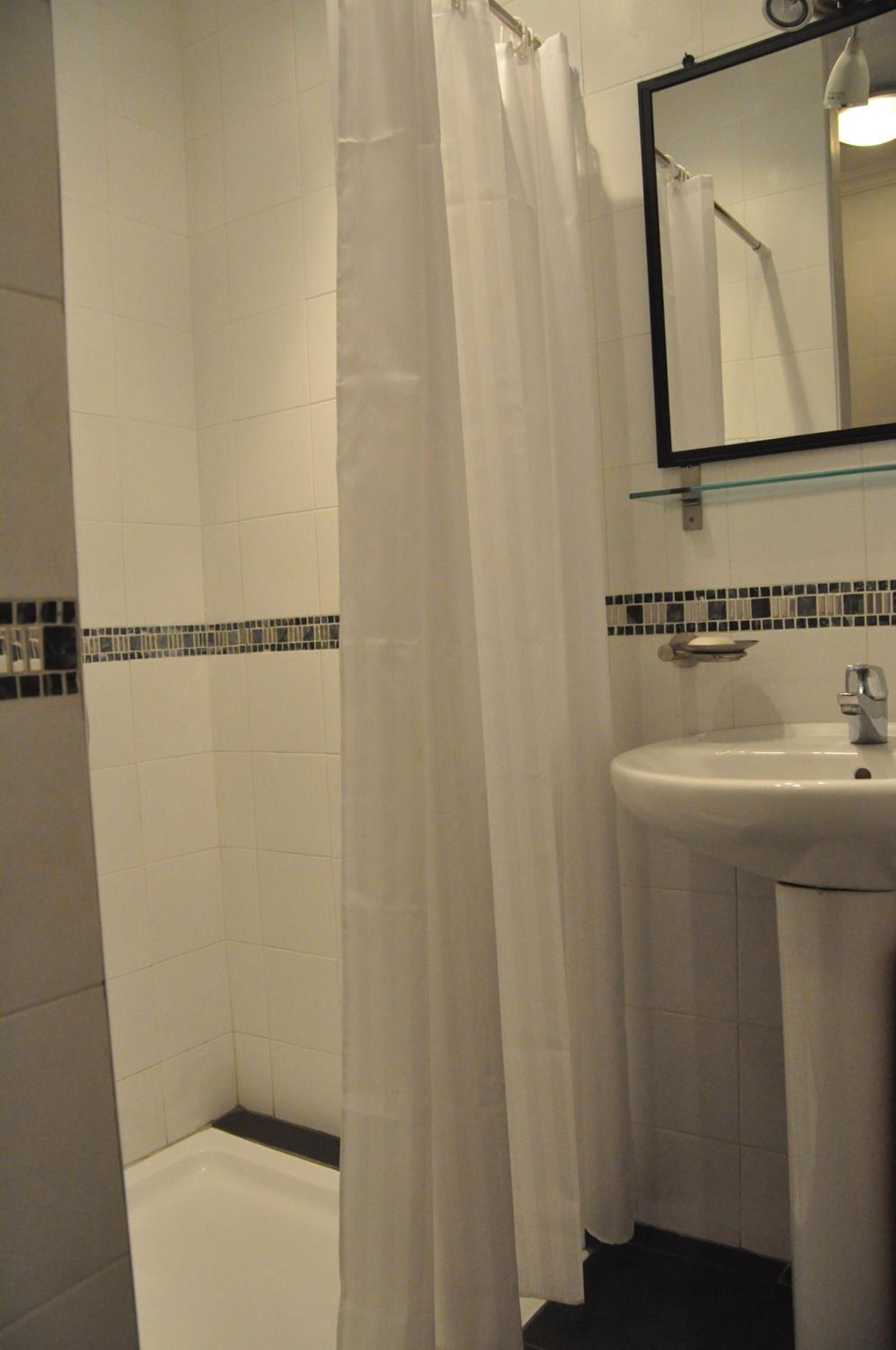 Apartment - Split Level photo 2