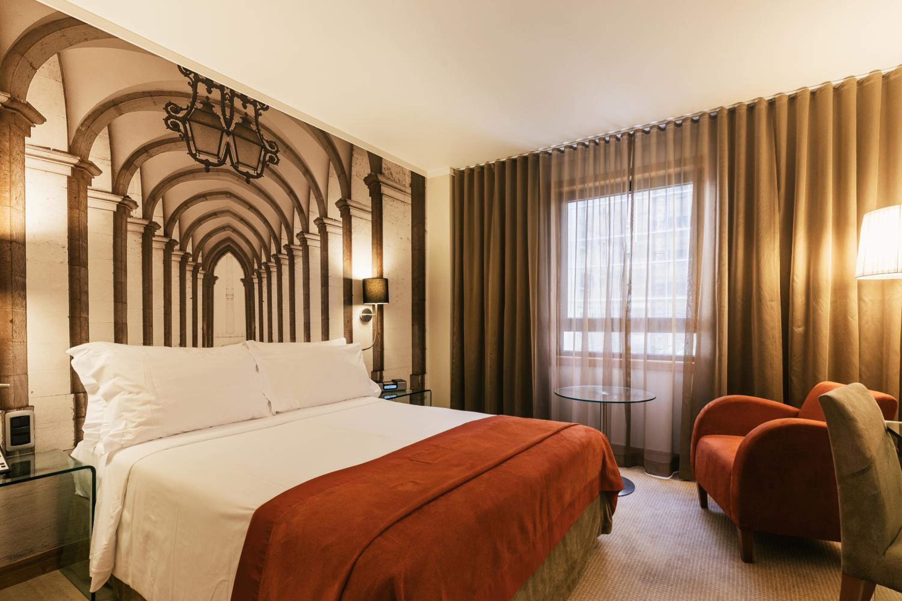 Budget Double Room - Photo 1