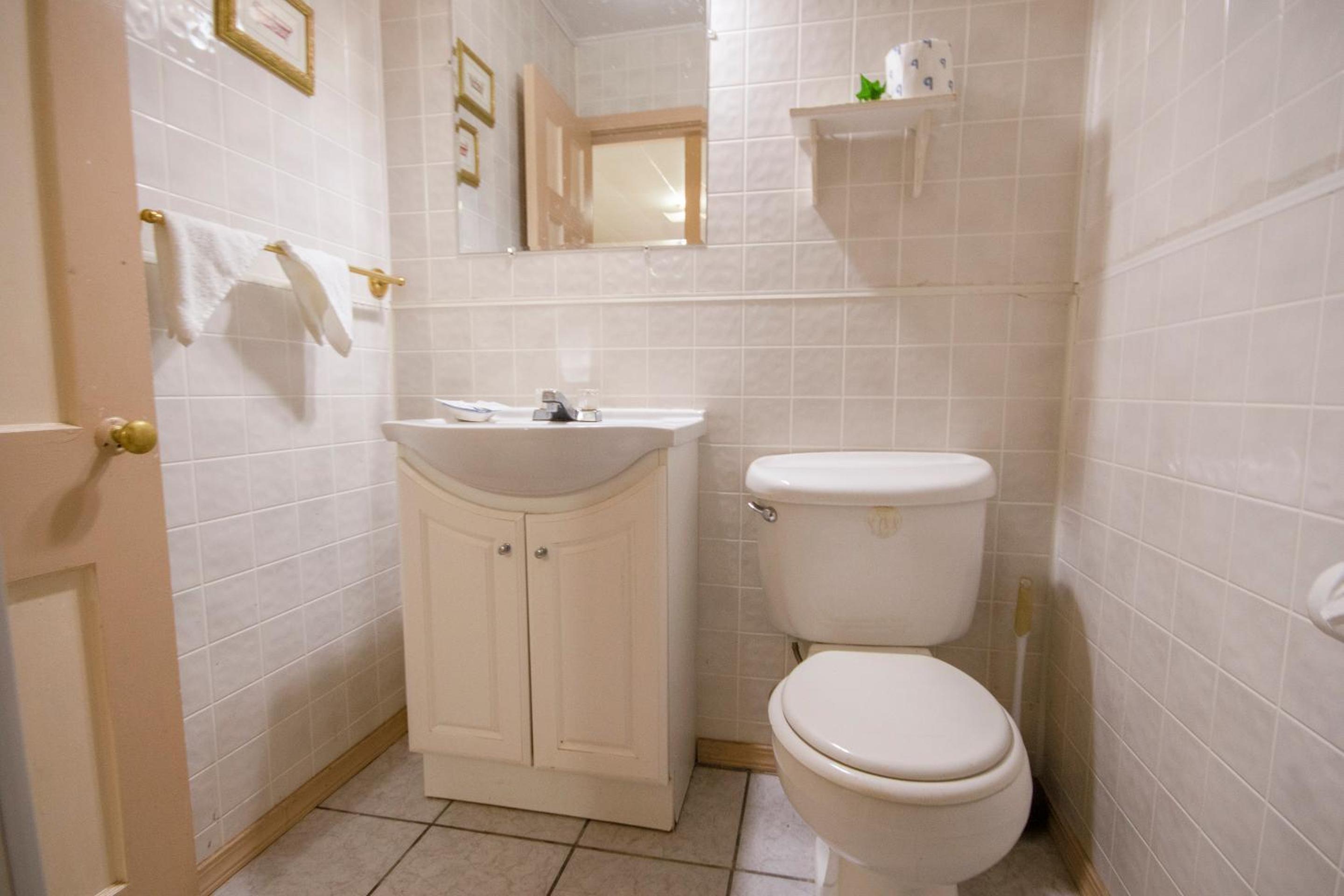 2 Full Beds Non-Smoking - Photo 12