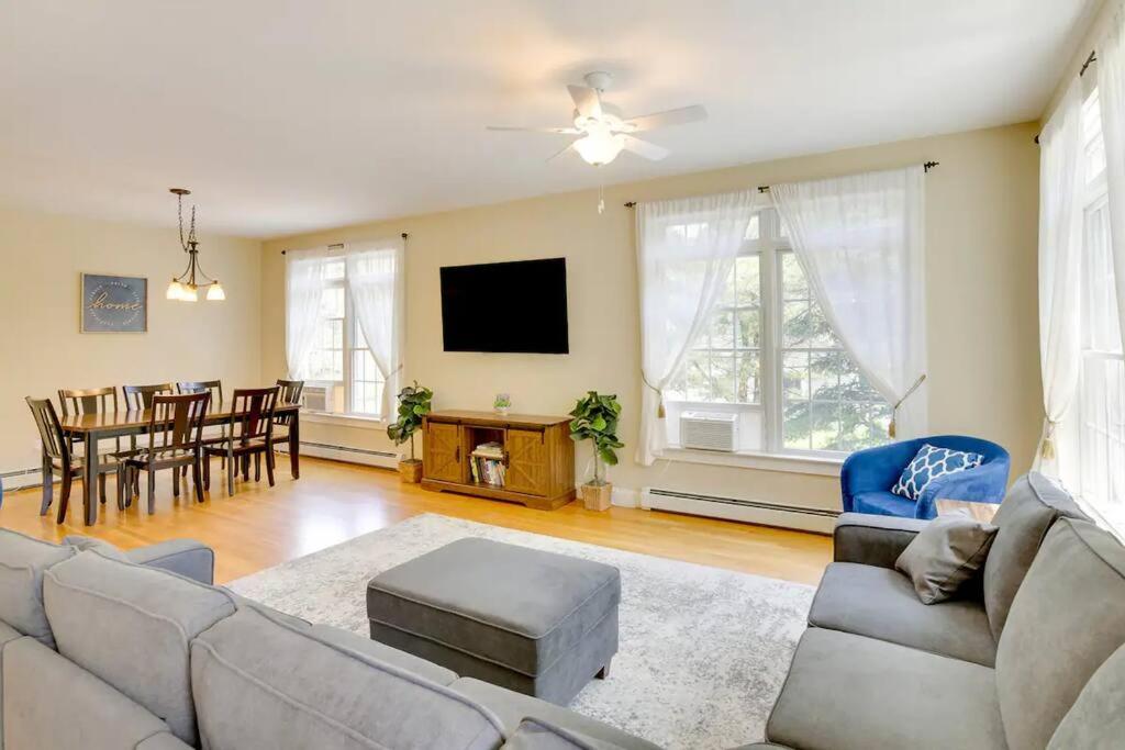 Apartment photo 1