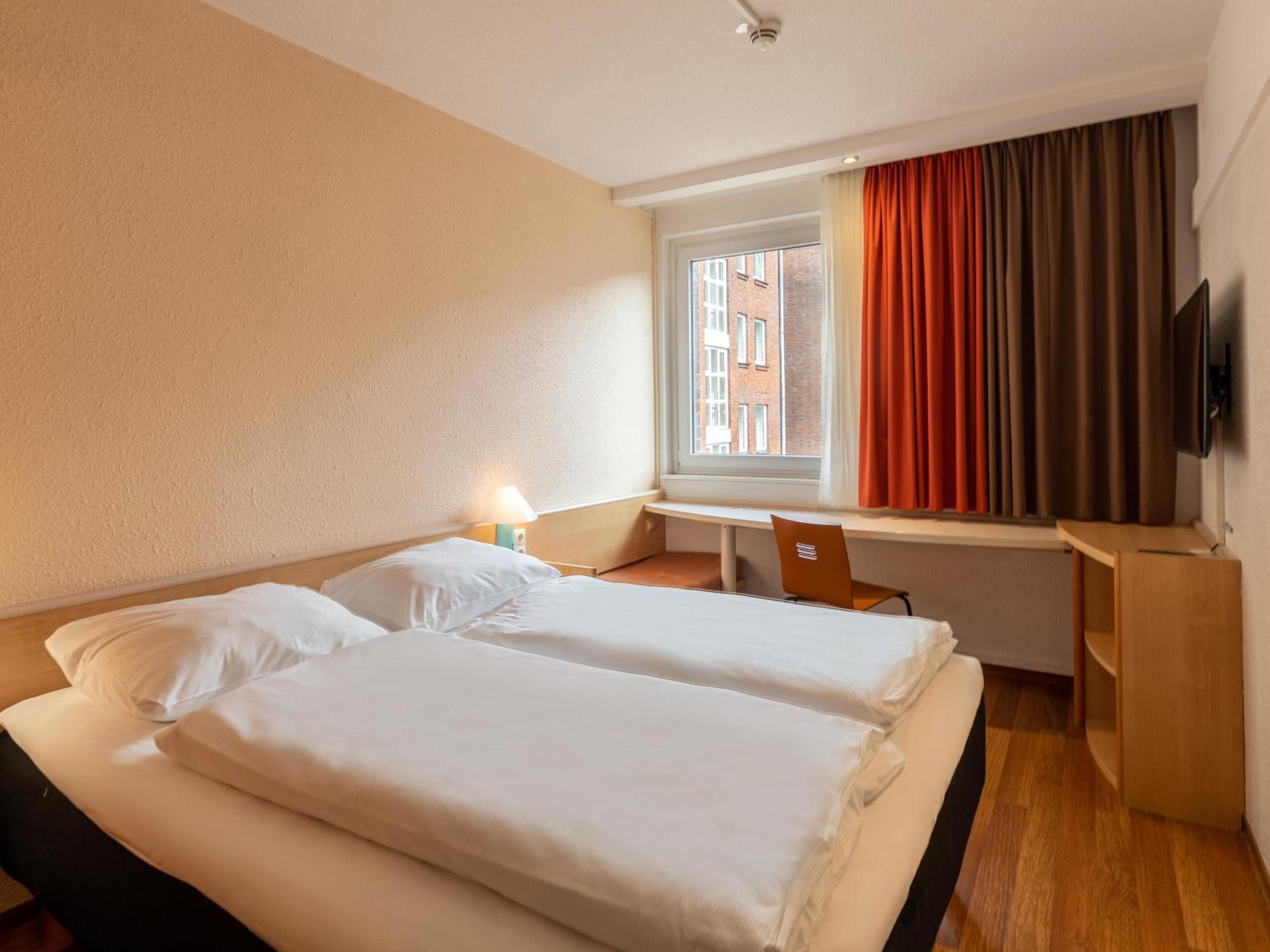 Double Room - Photo 1