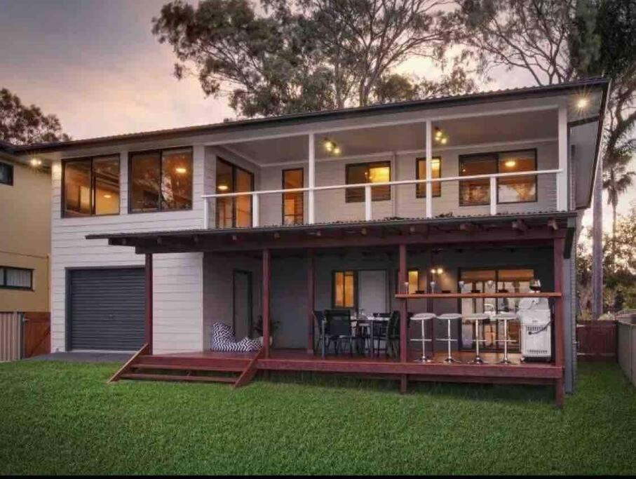 Four-Bedroom House photo 2