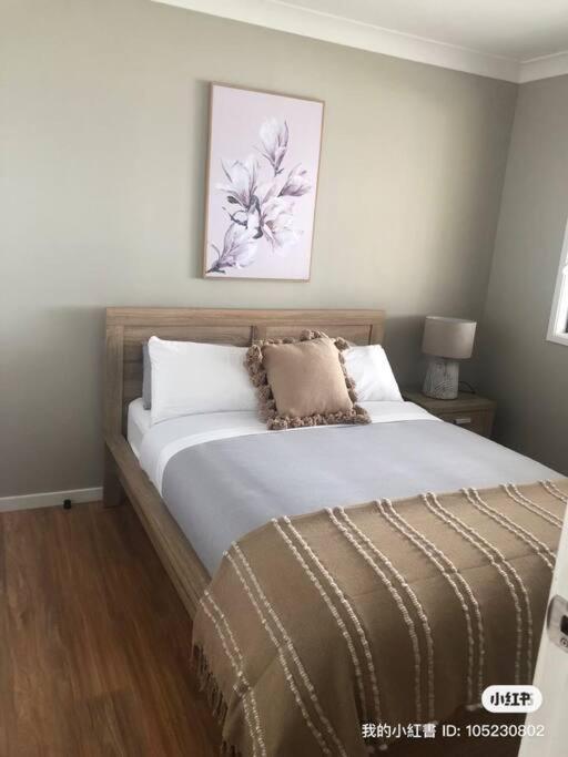 Four-Bedroom House photo 1