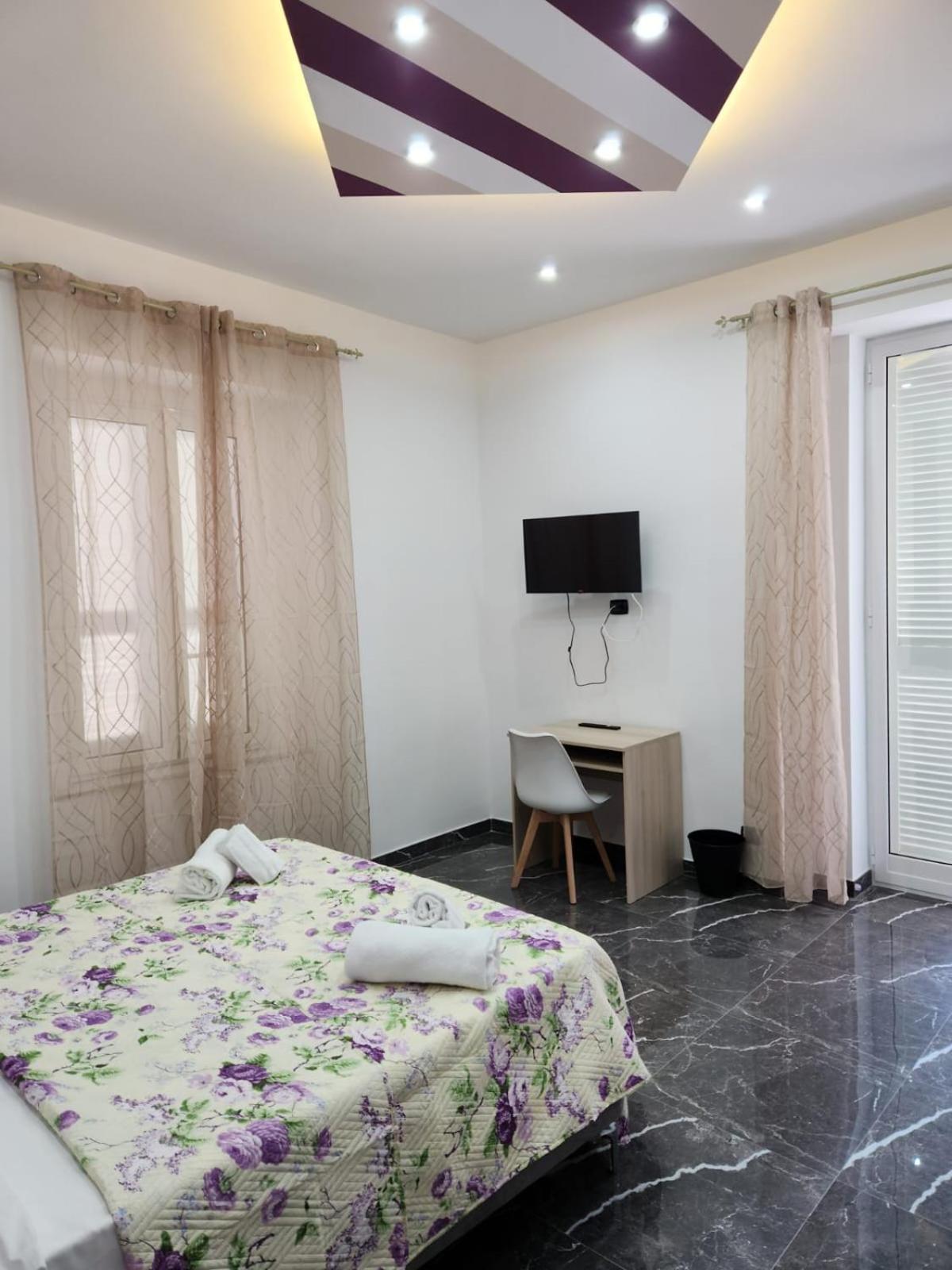 Large Double Room
