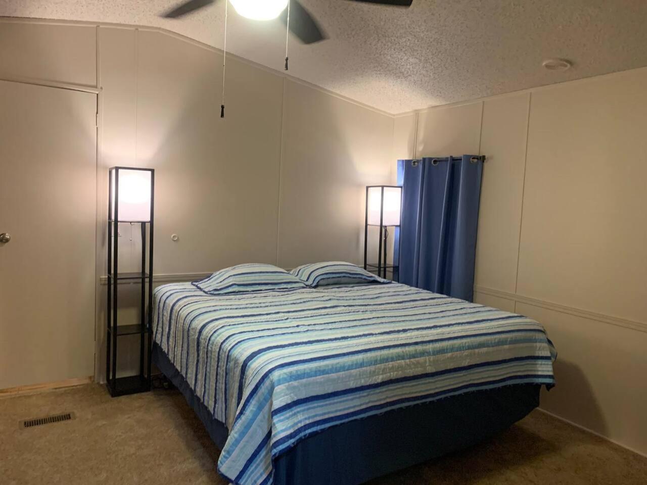 Three-Bedroom House photo 1