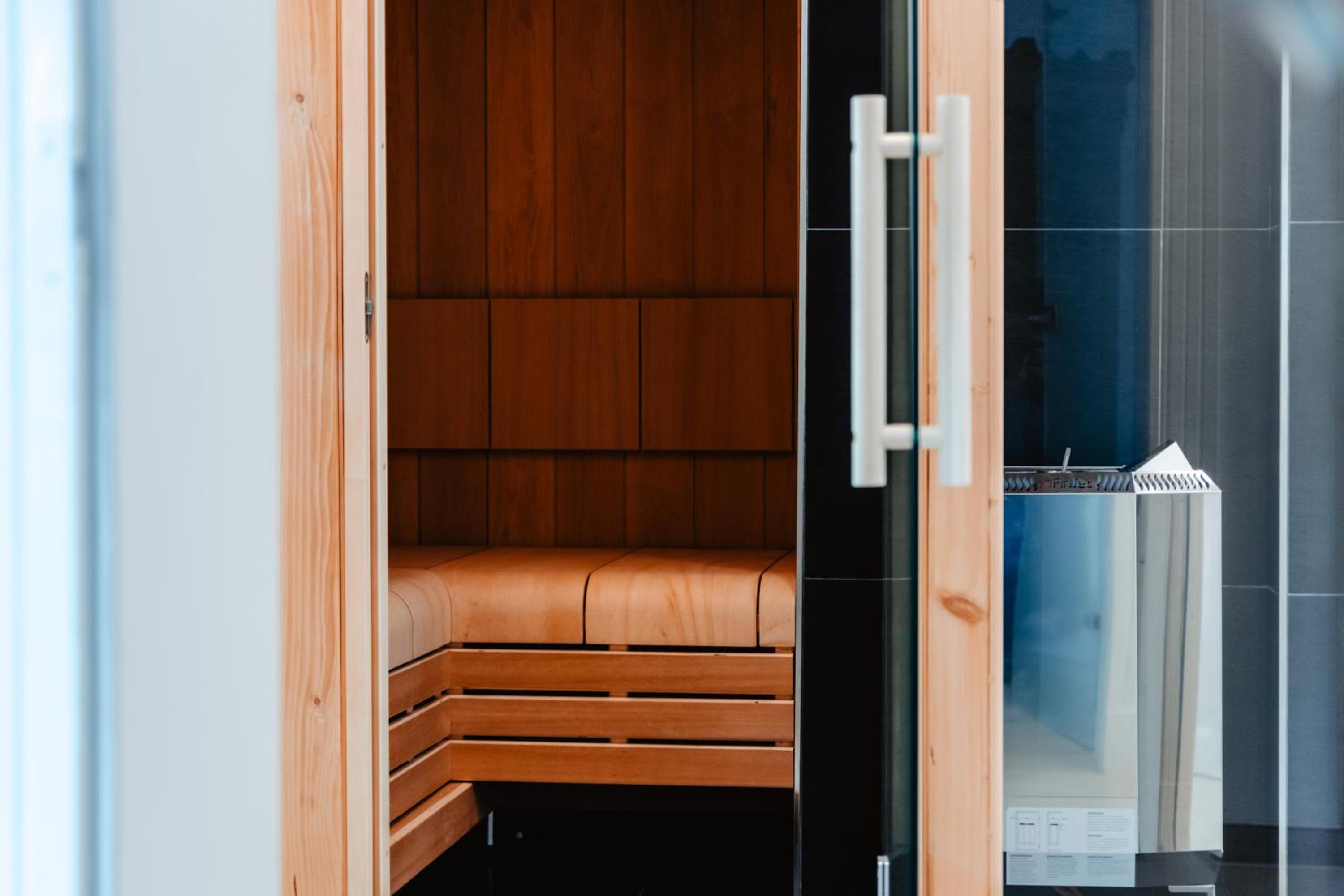 Apartment with Sauna photo 2