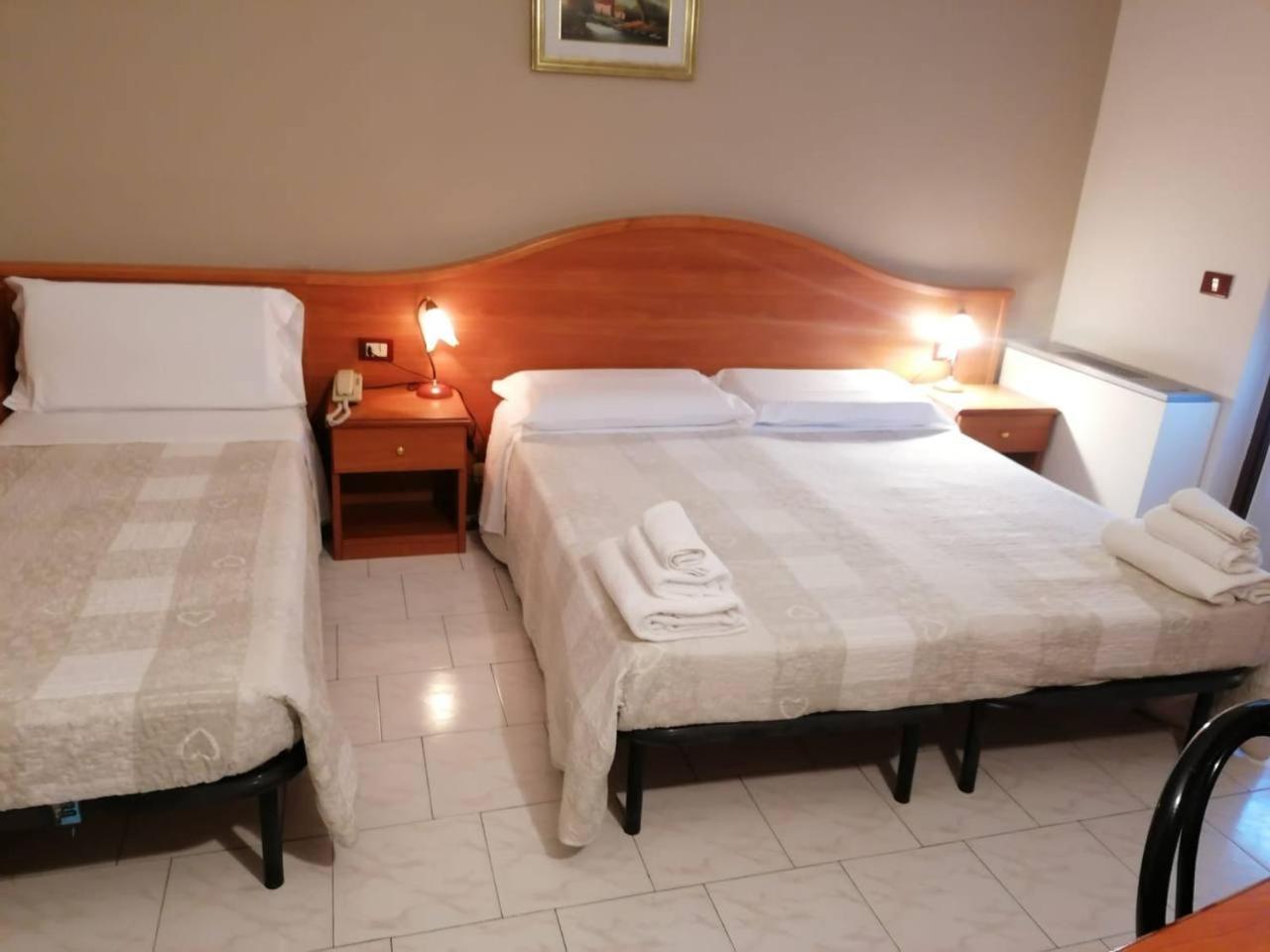 Triple Room - Photo 3