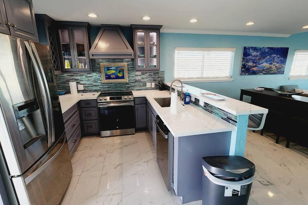 Two-Bedroom House photo 2
