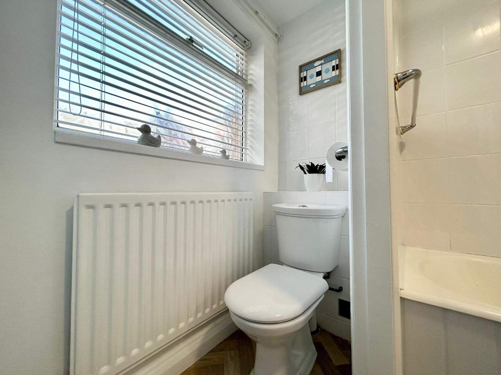 Three-Bedroom House photo 3