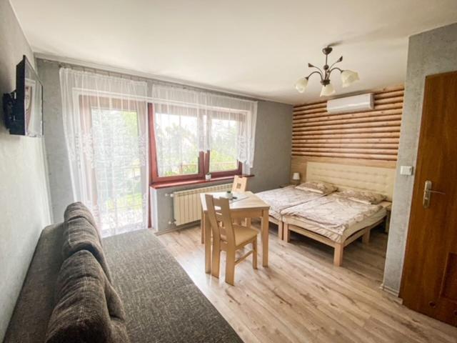 Triple Room with Balcony photo 3