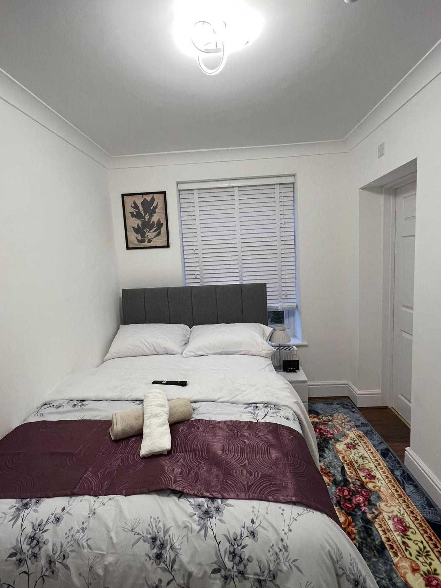 Deluxe Double Room with Shower - Photo 1
