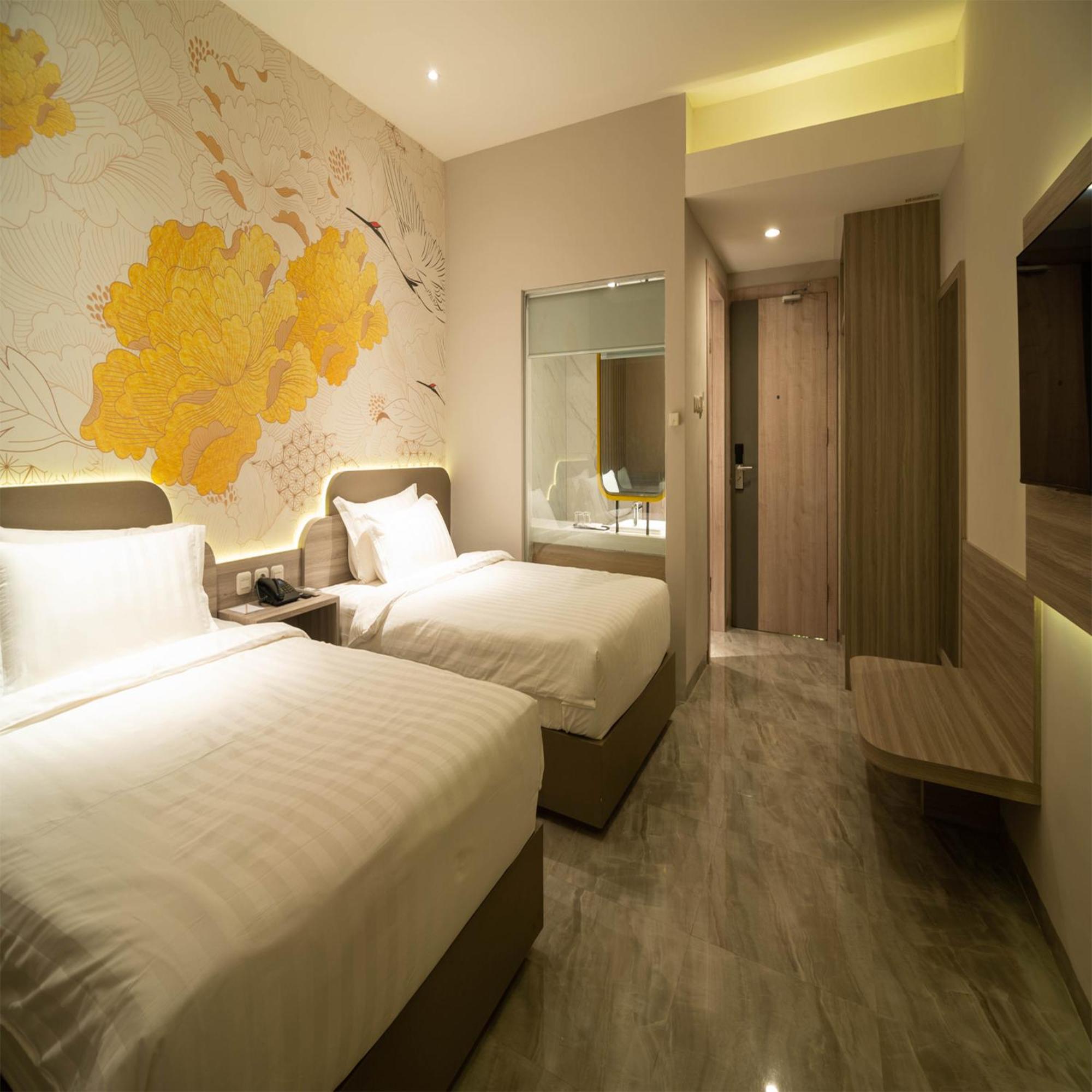 Deluxe Twin Room photo 2