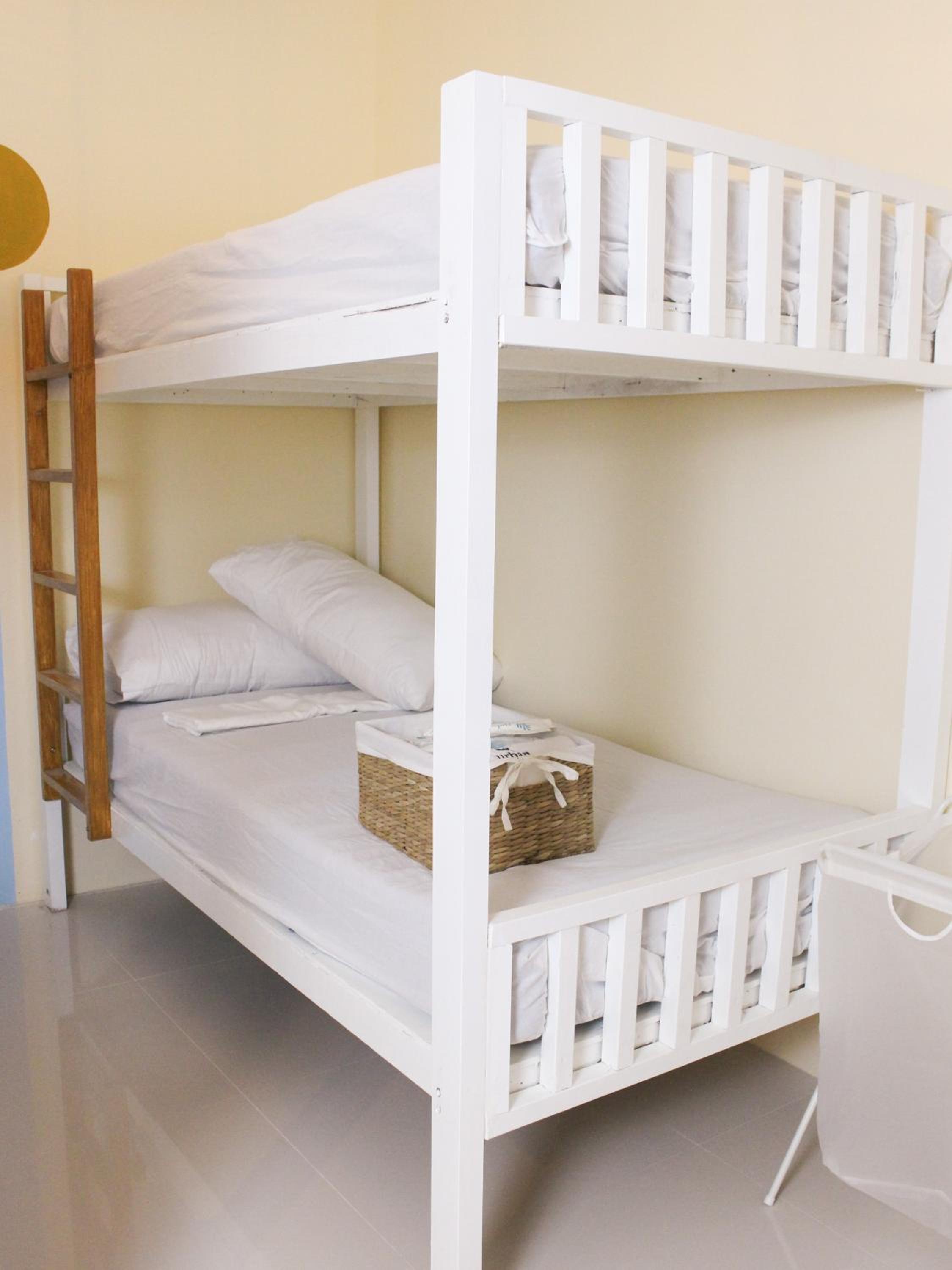 Two-Bedroom Apartment - Photo 16