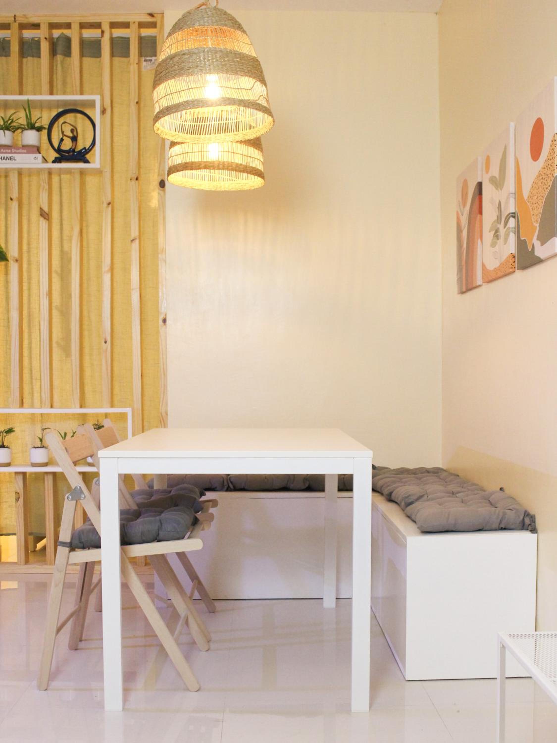 Two-Bedroom Apartment - Photo 2