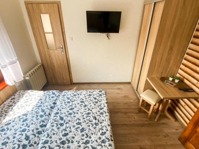 Small Double Room photo 2