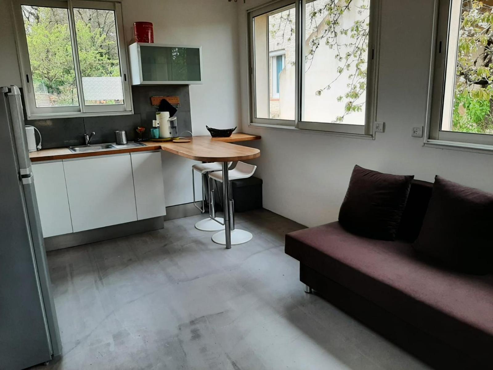 One-Bedroom House photo 1