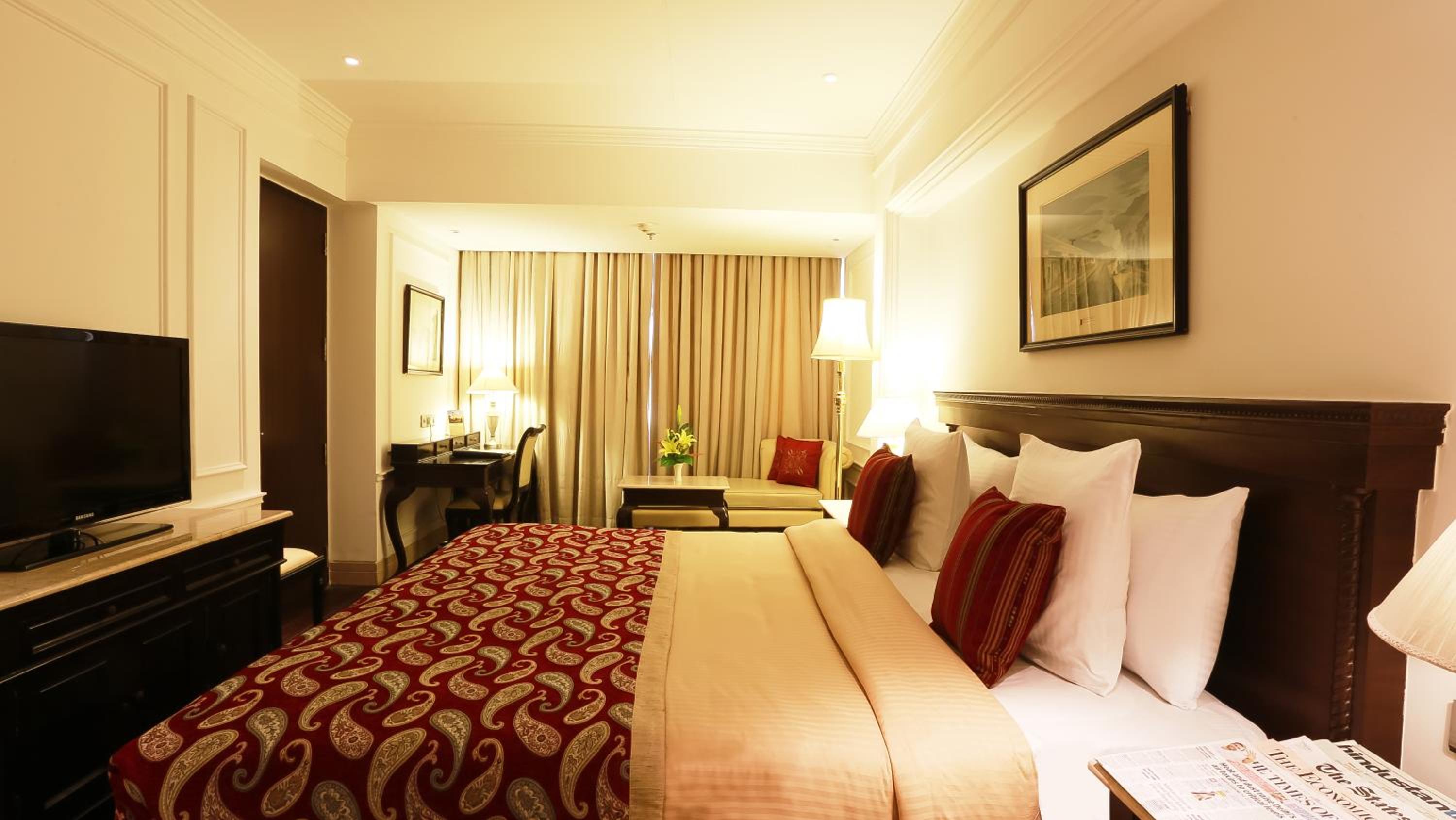 Executive Room - Photo 4