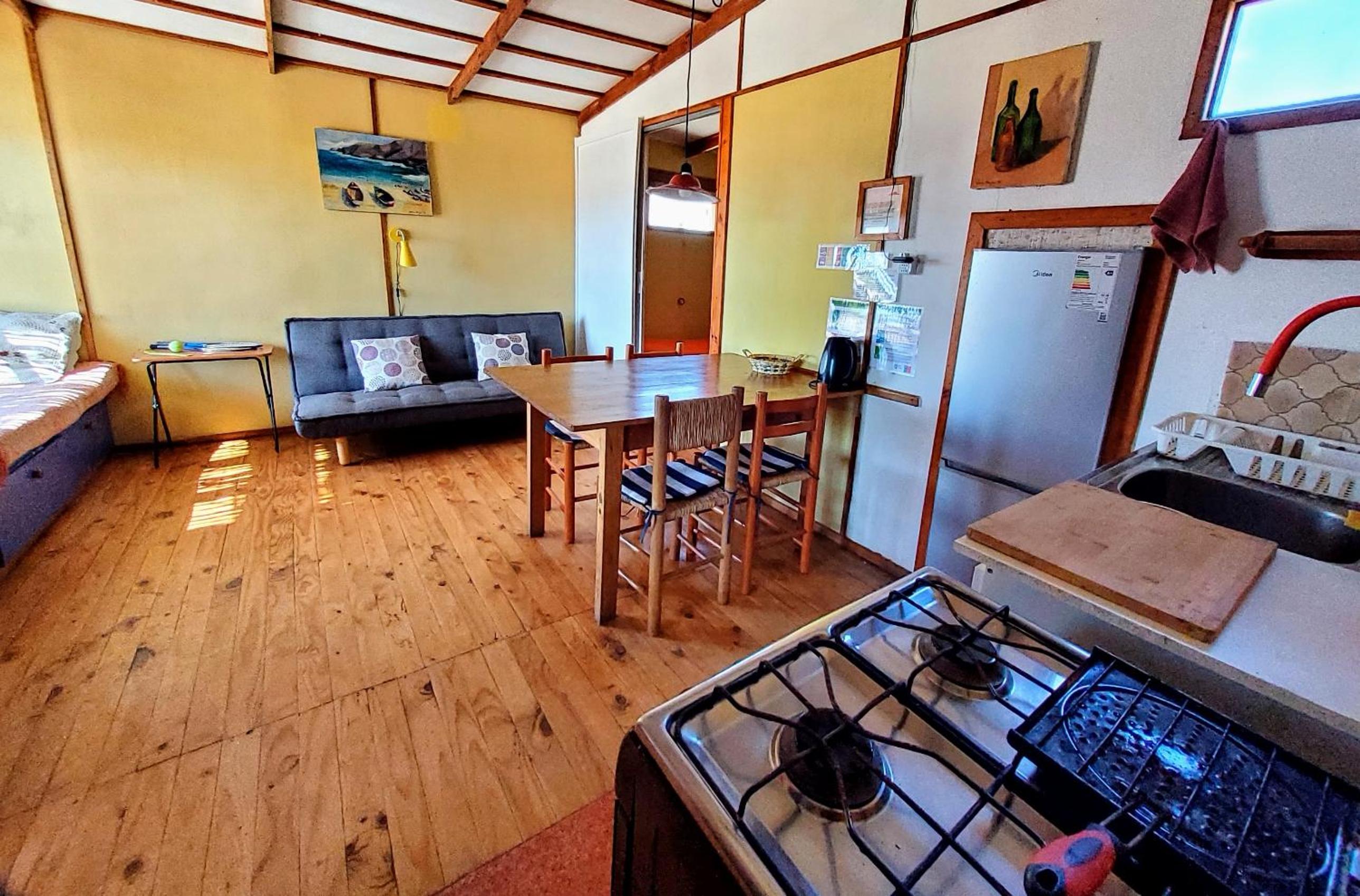 Two-Bedroom Cabin  photo 3