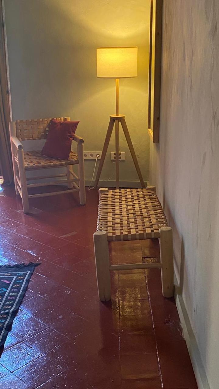 Deluxe Room (2 Adults + 1 Child) - Photo 4