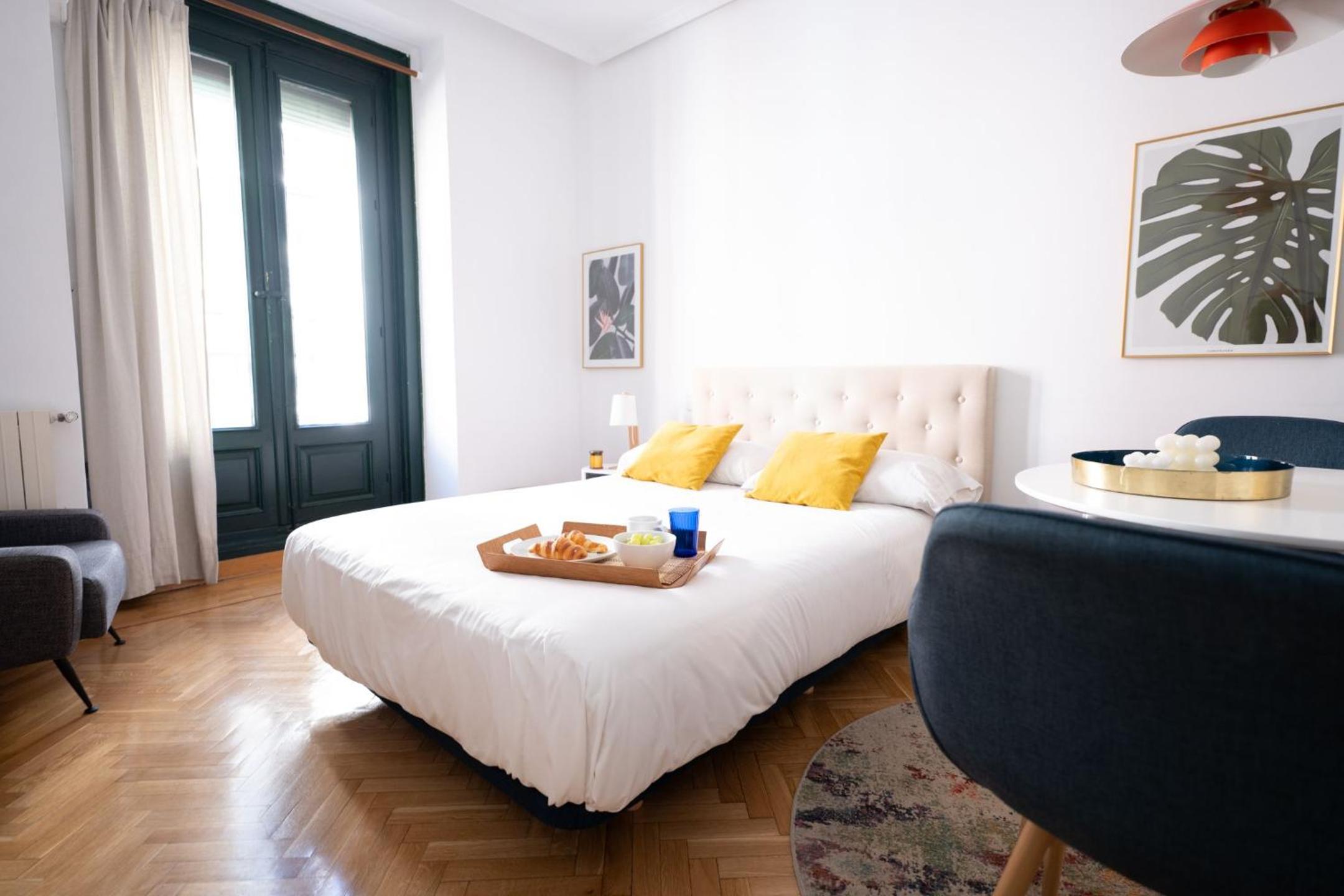 Apartment photo 3