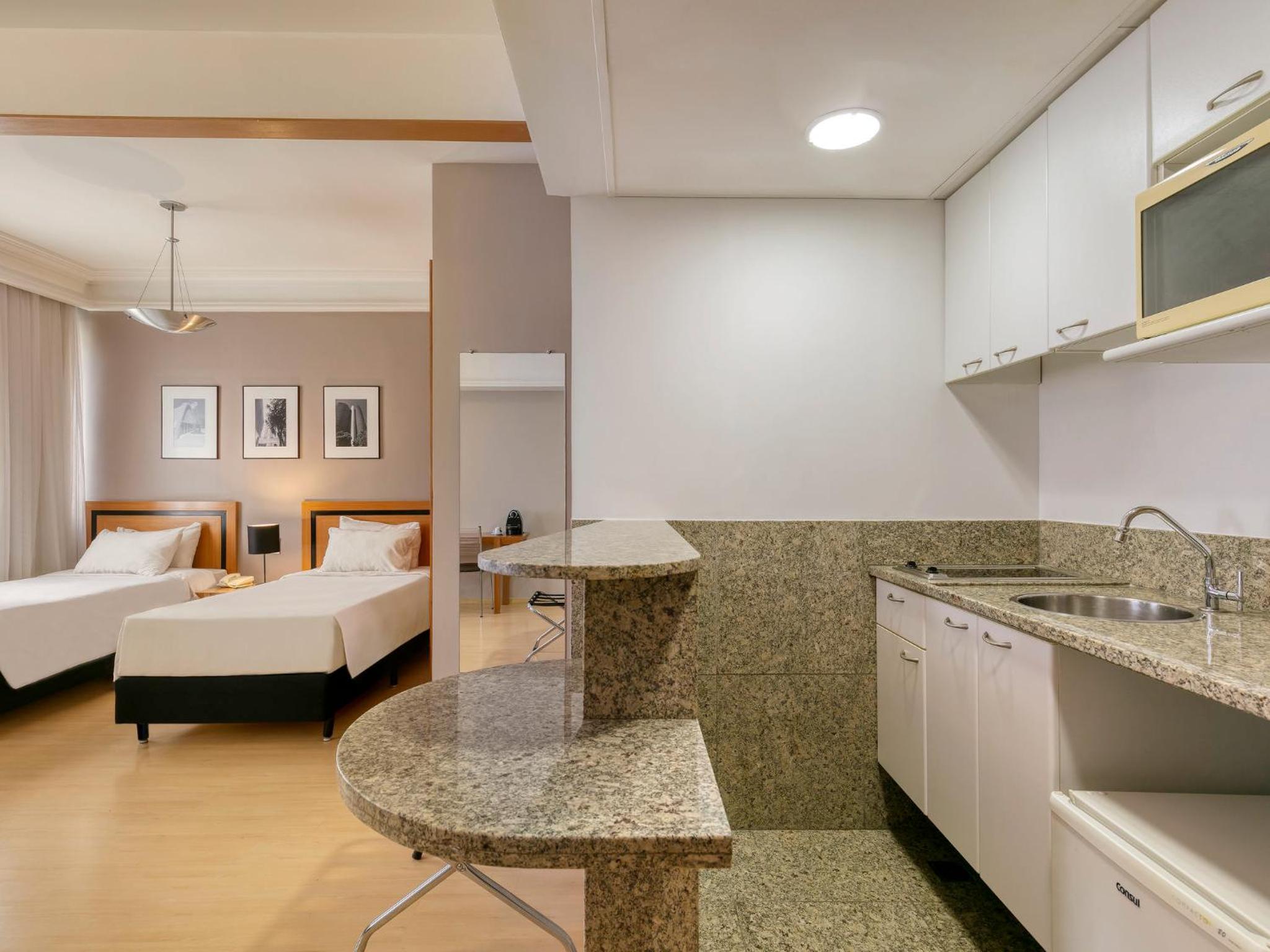 Standard Twin Room - Photo 3