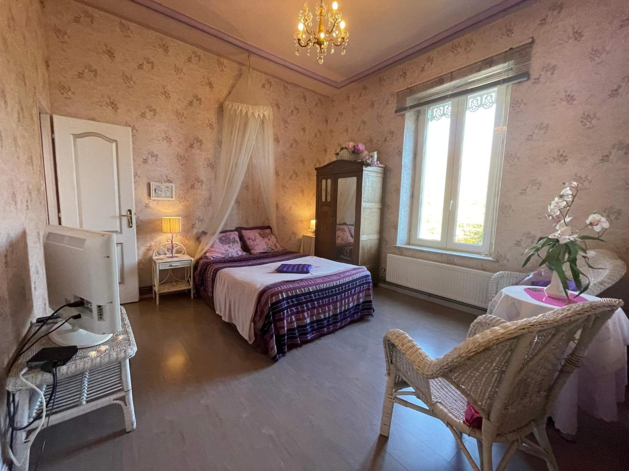 Double Room with Private Bathroom photo 3